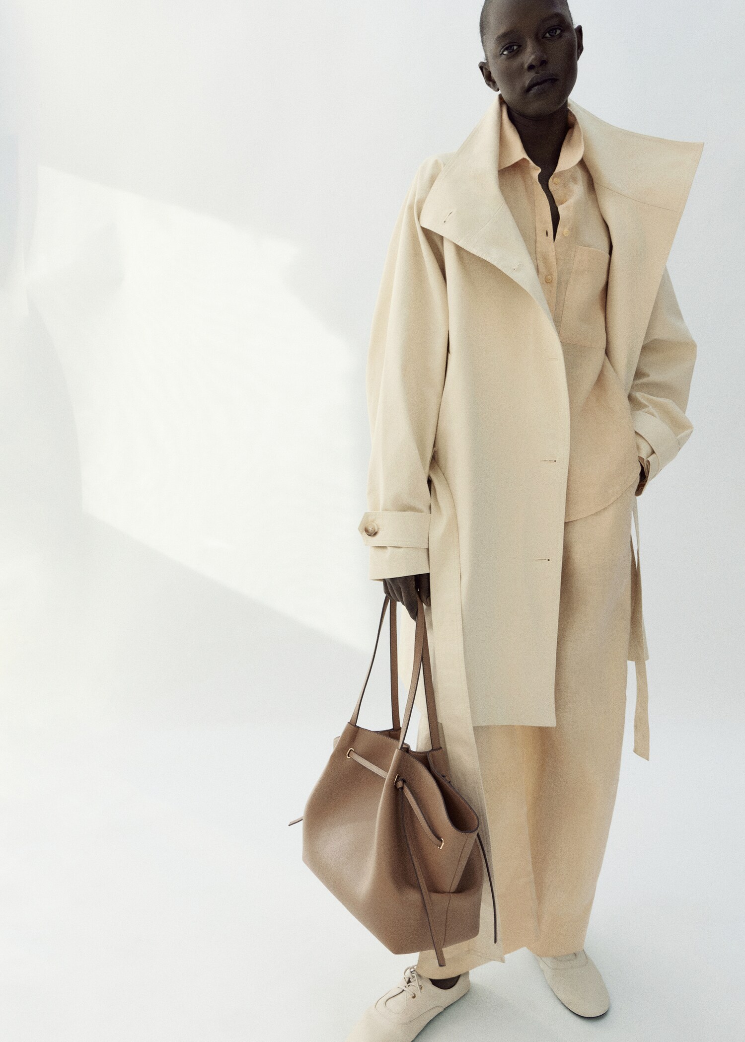 Pantalón recto lino - Plano general