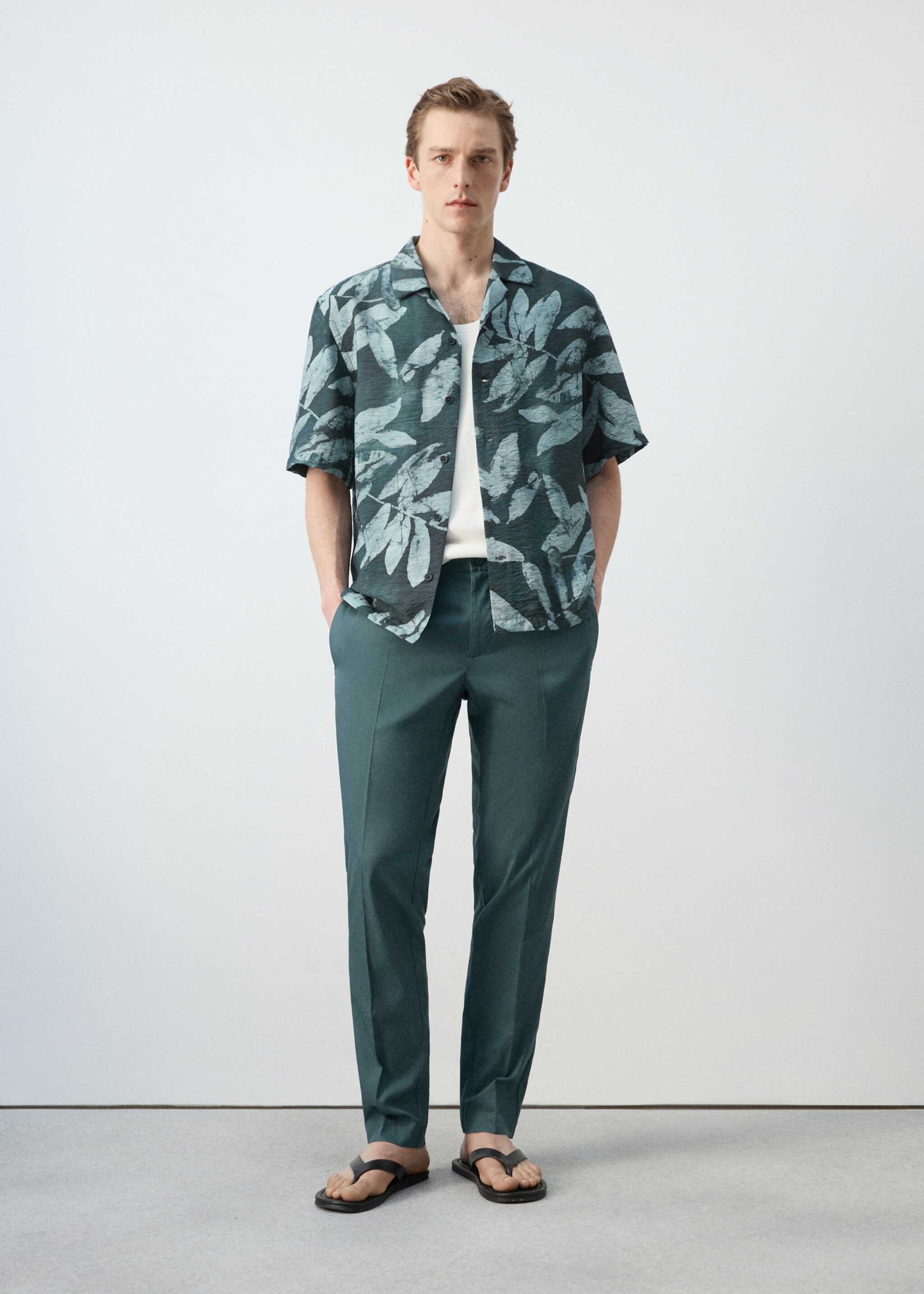 Regular-fit lyocell trousers - General plane, Forest Green. Ref: 27077894-00.