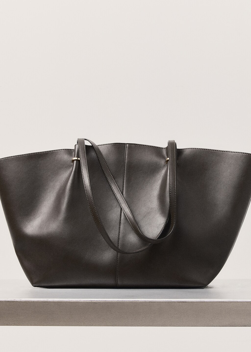 Shopper bag with metallic details - image 4