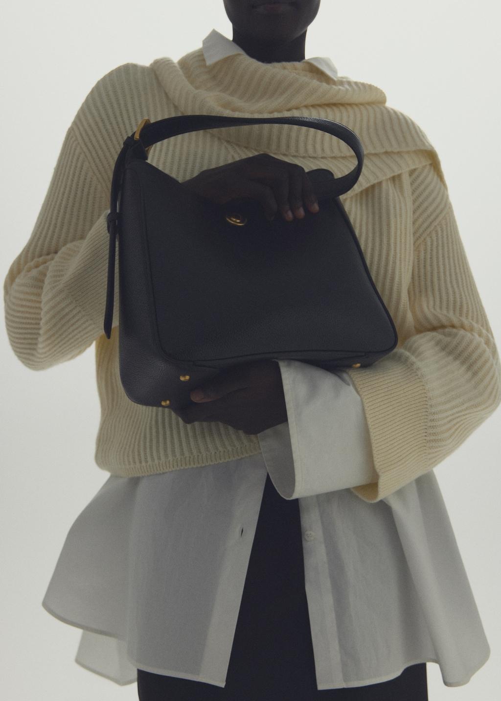 Medium bucket bag with metal detail