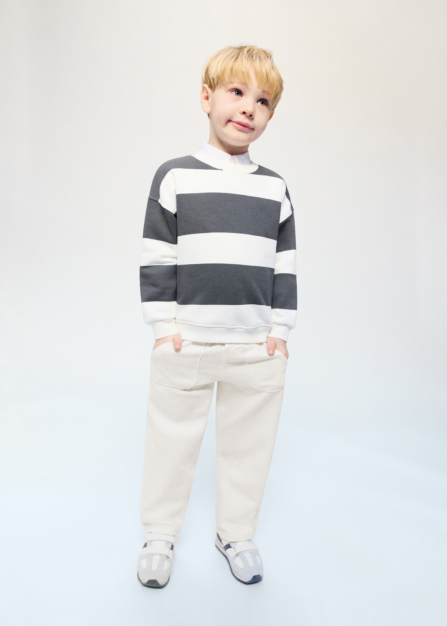 Straight-fit jeans with elastic waist - General plane