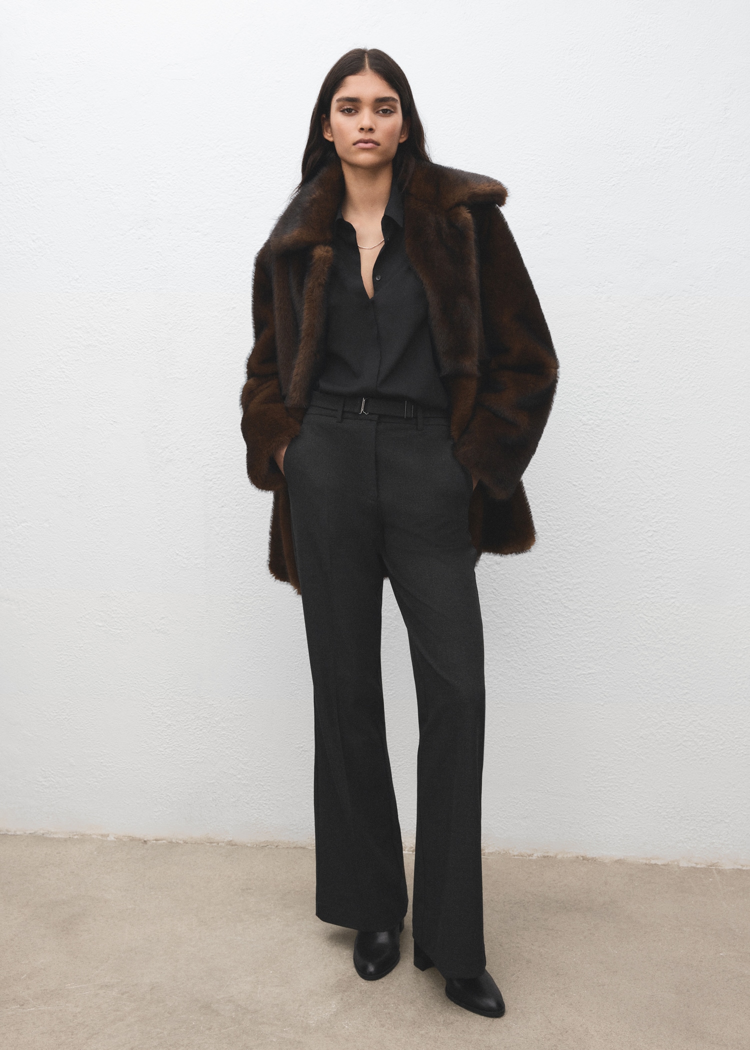 Belt straight-fit trousers - General plane