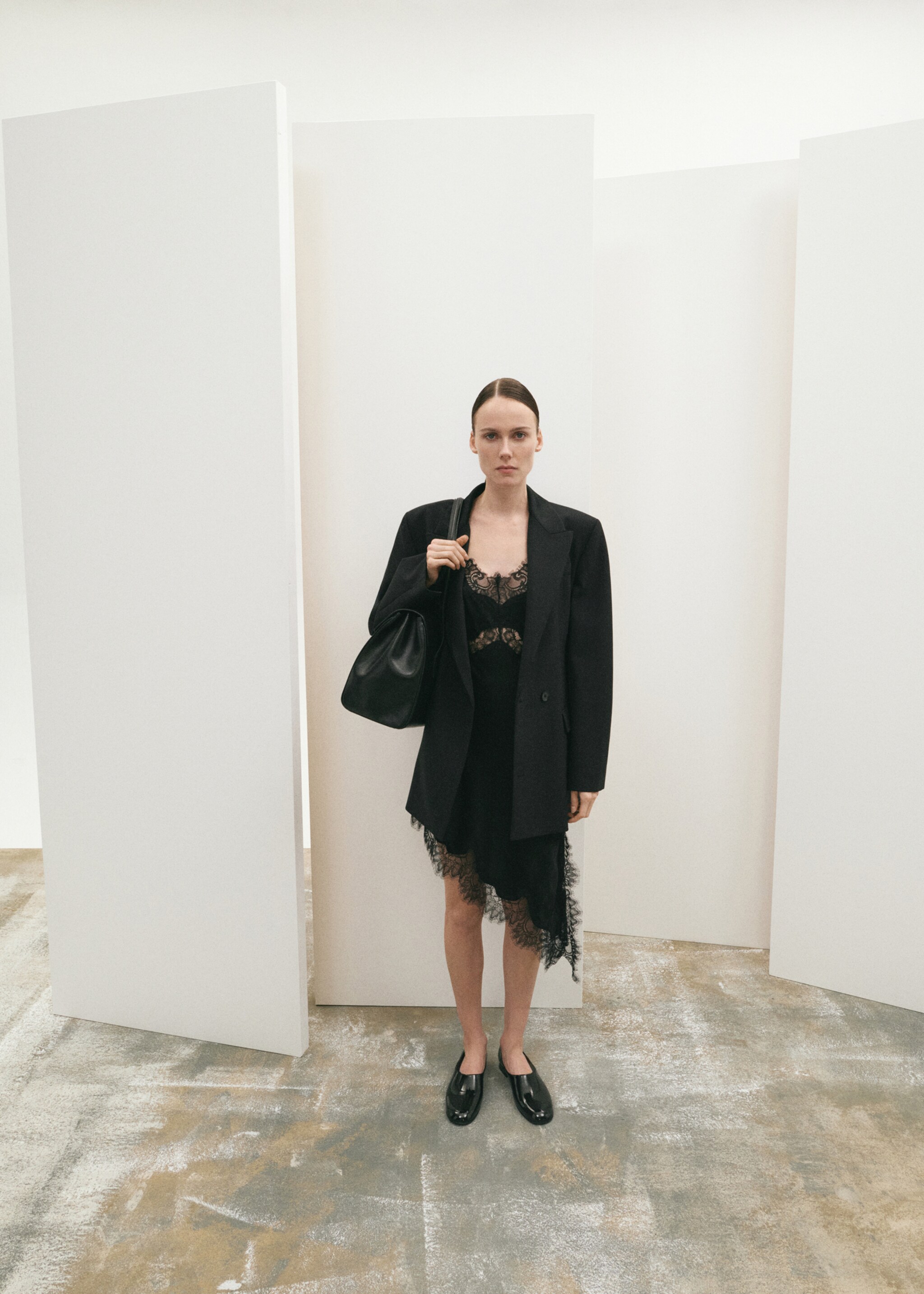 Lace top - General plane, Black. Ref: 27081326-00.