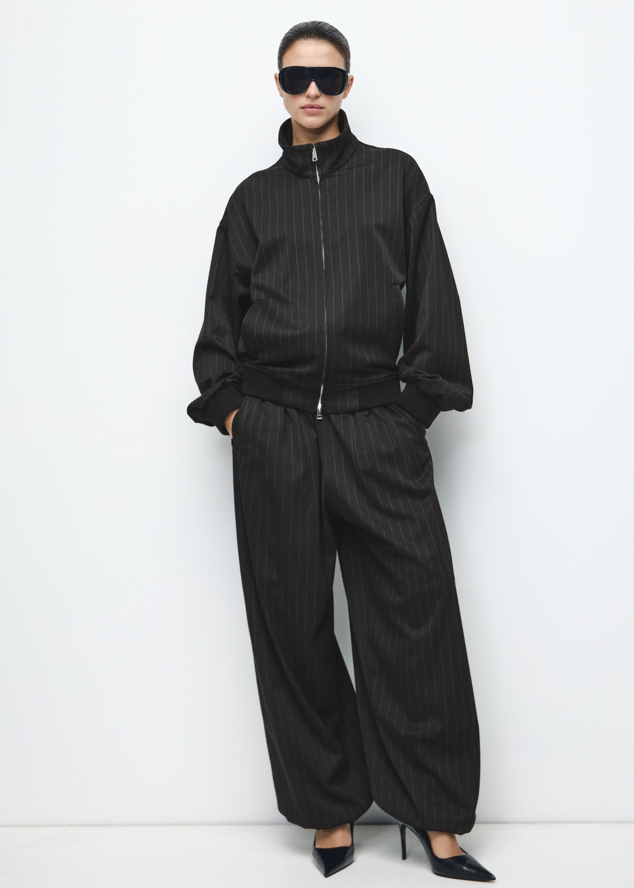 Balloon pinstripe trousers - General plane, Black. Ref: 27081339-00.
