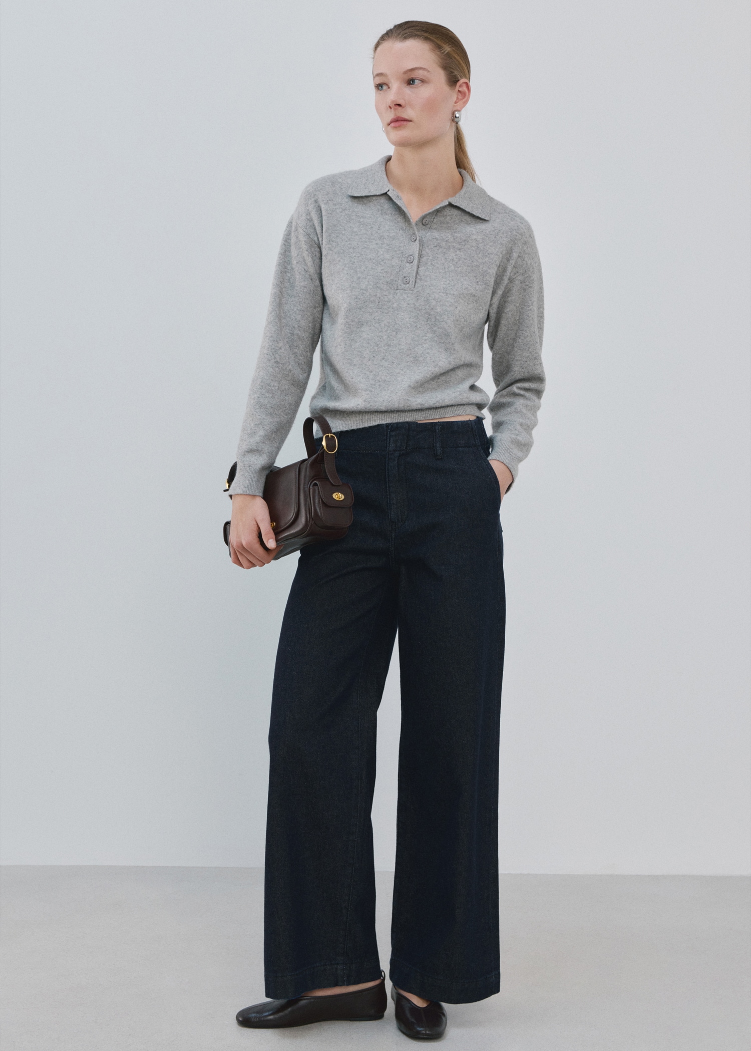 Wide leg mid-rise jeans - General plane