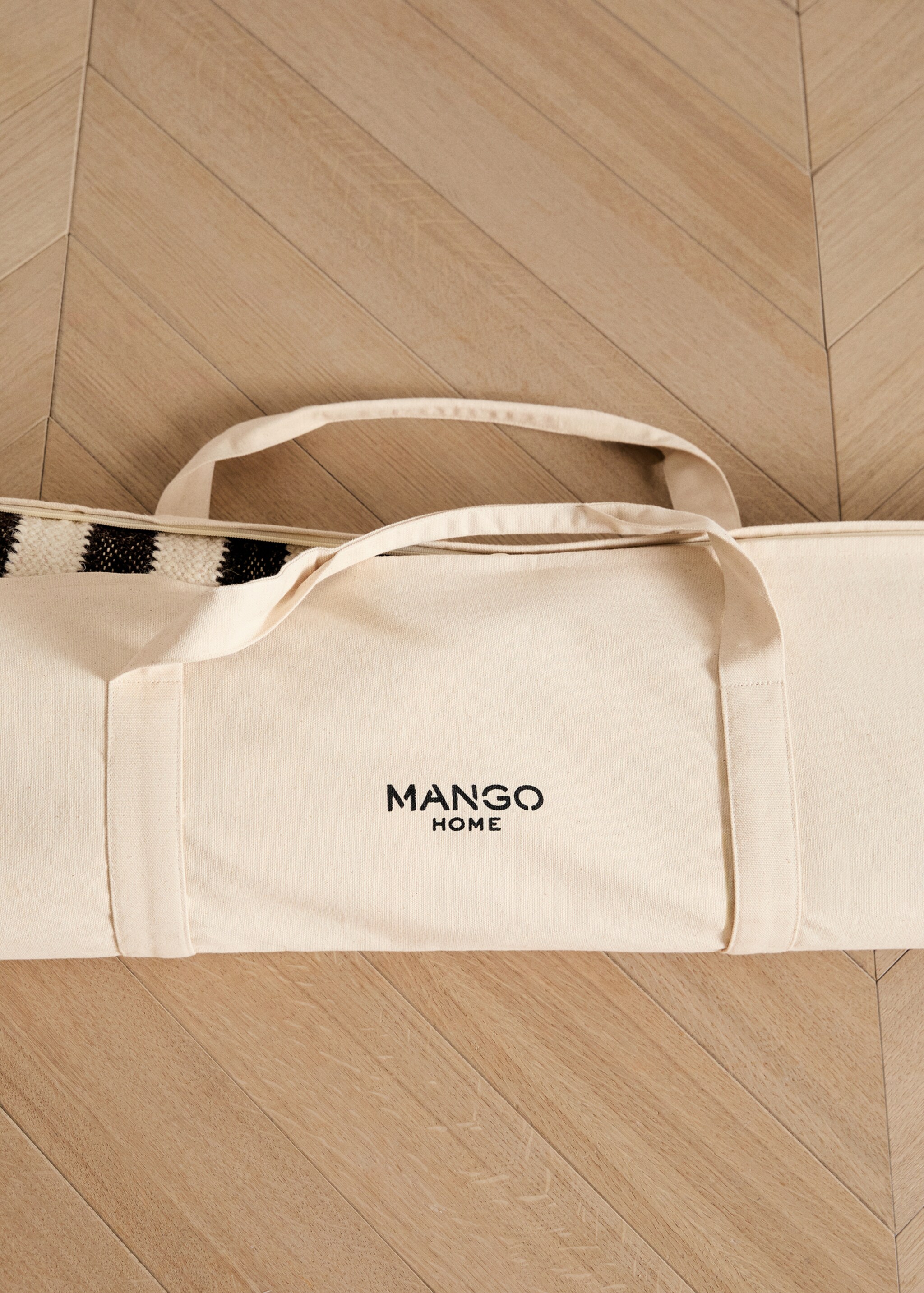 Medium rug storage bag - General plane, Ecru. Ref: 27081512-00.