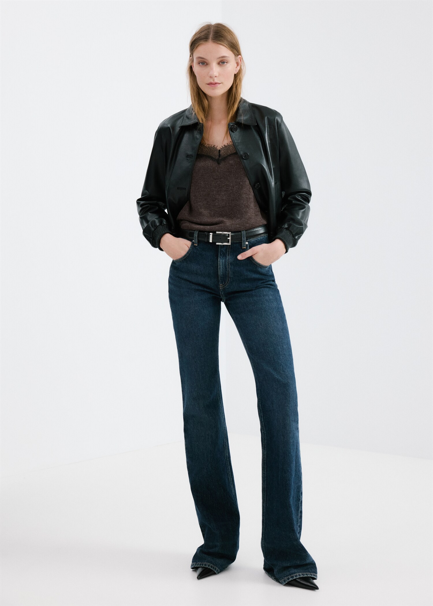 Top met kanten halslijn - Overzichtstekening