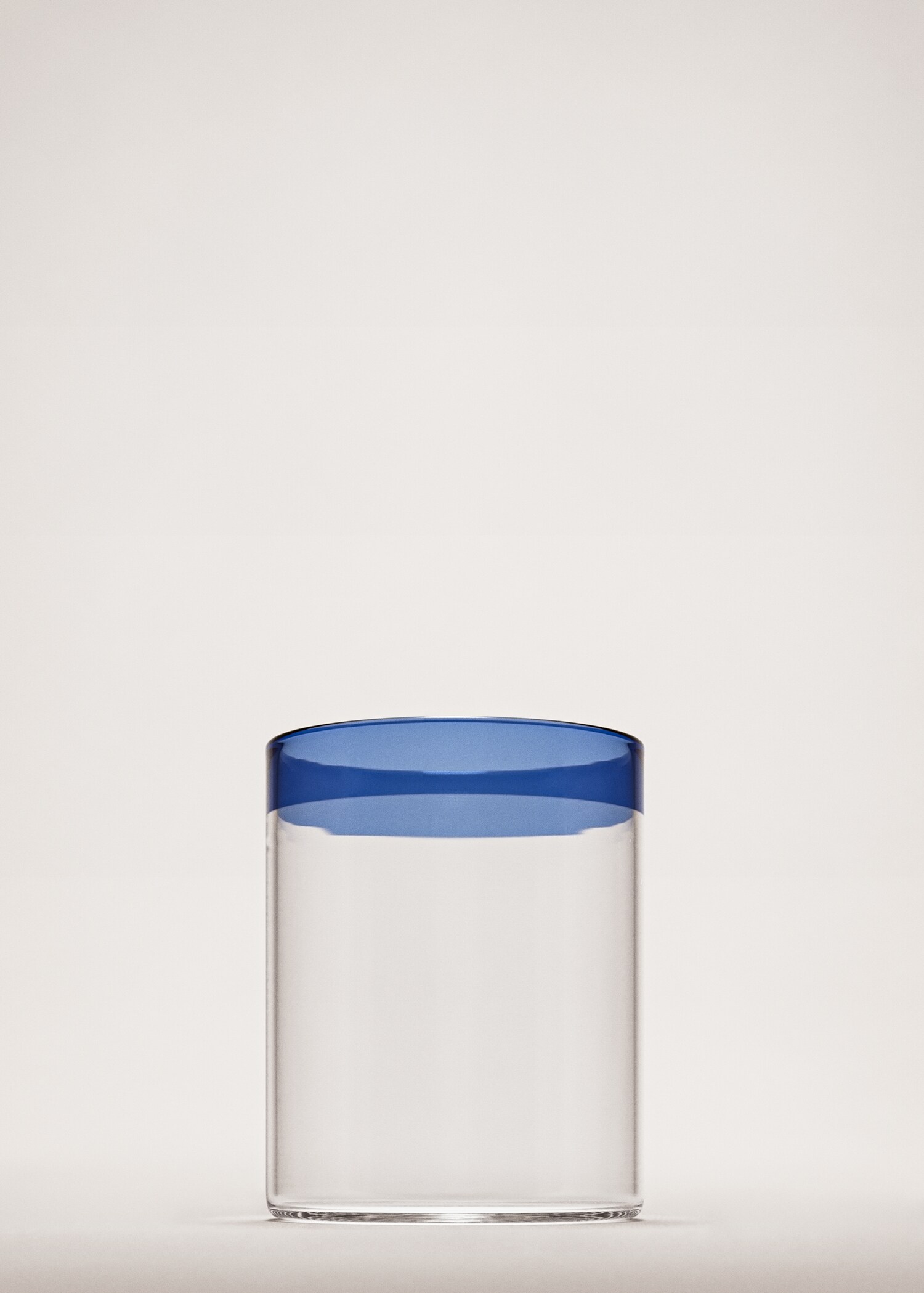 Borosilicate glass with coloured rim - General plane