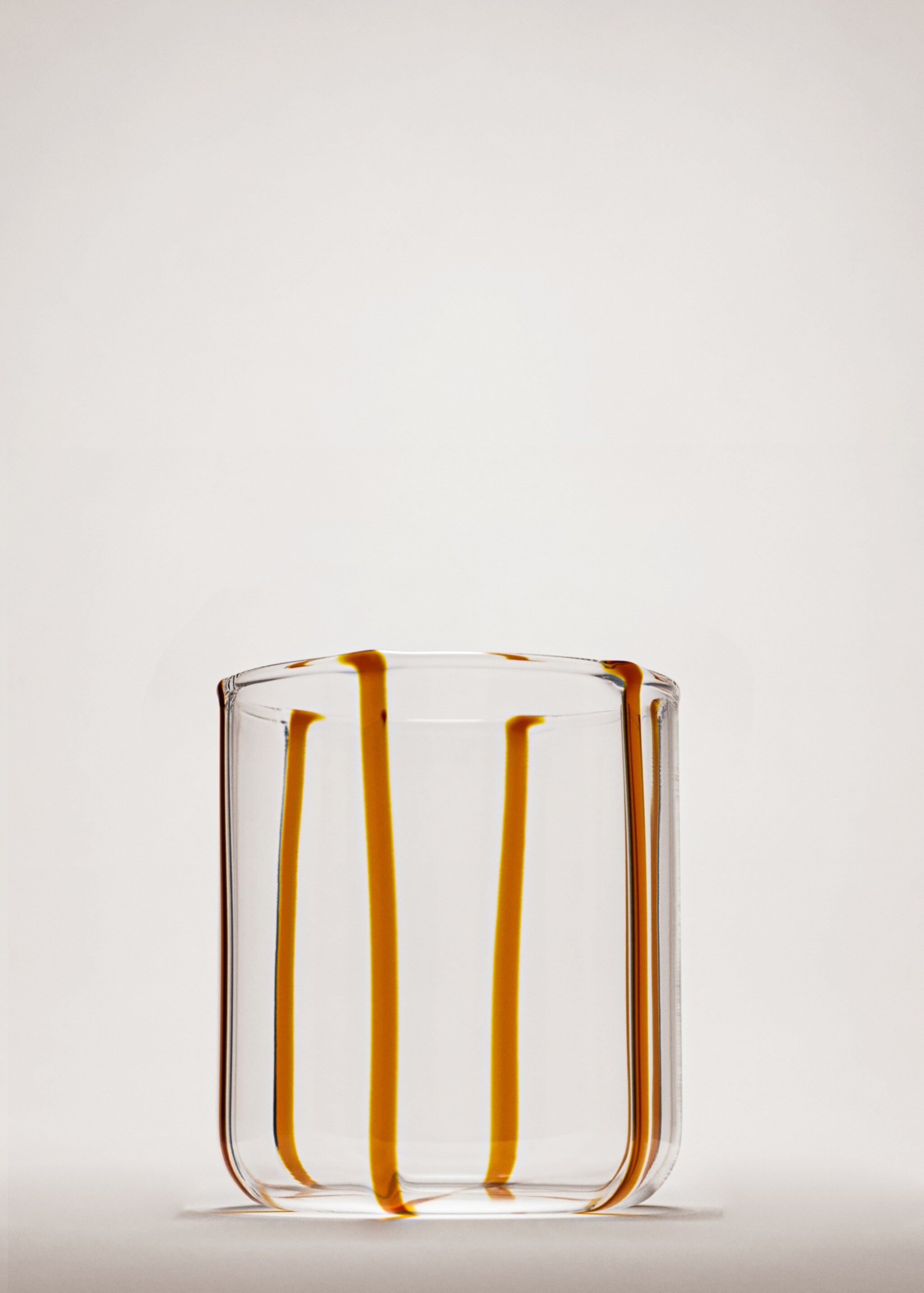 Glas van borosilicaatglas met onregelmatige strepen - Overzichtstekening, Geel. Ref: 27082930-00.