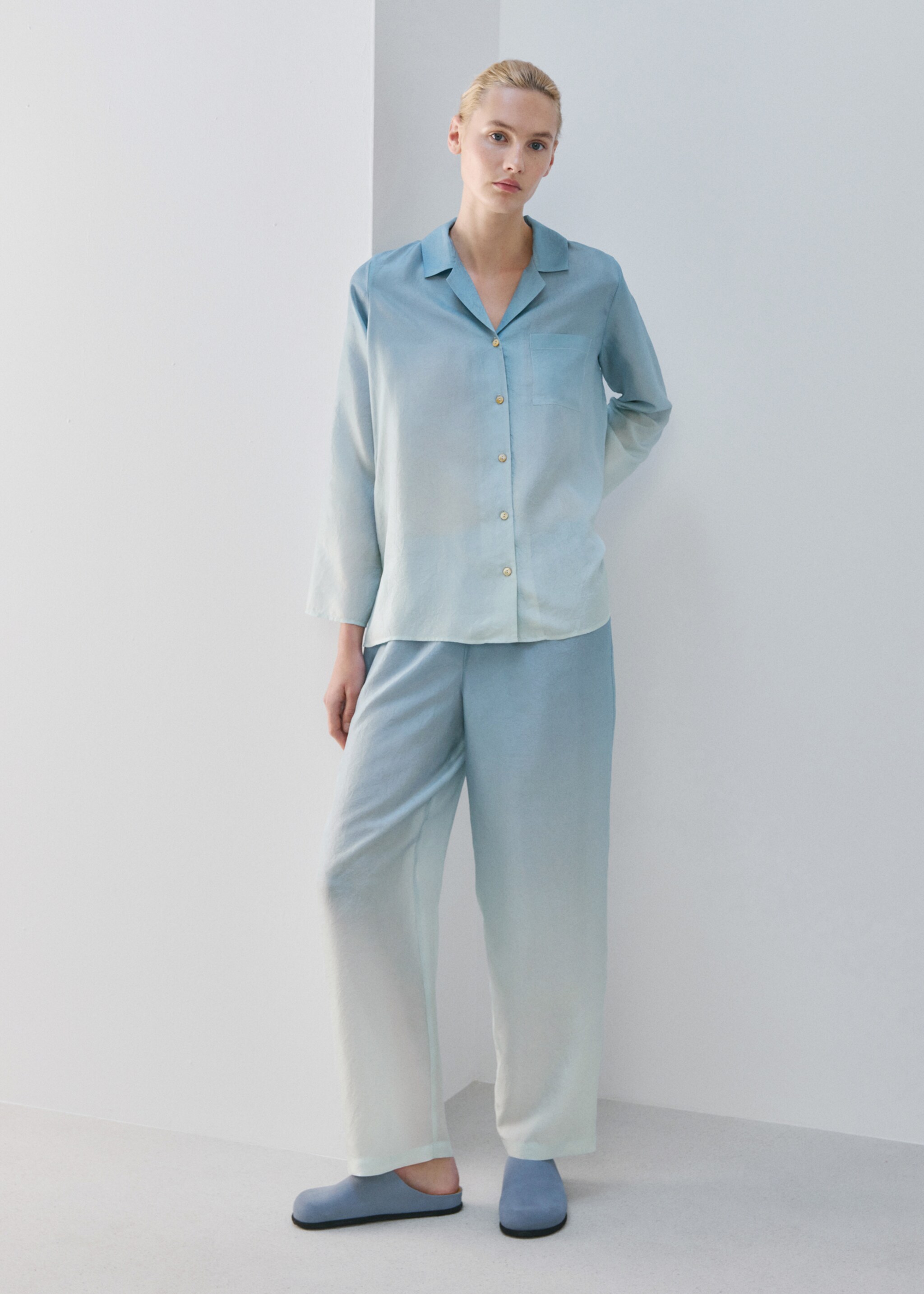 Camisa seda degradat - Pla general, Blau. Ref: 27083313-00.