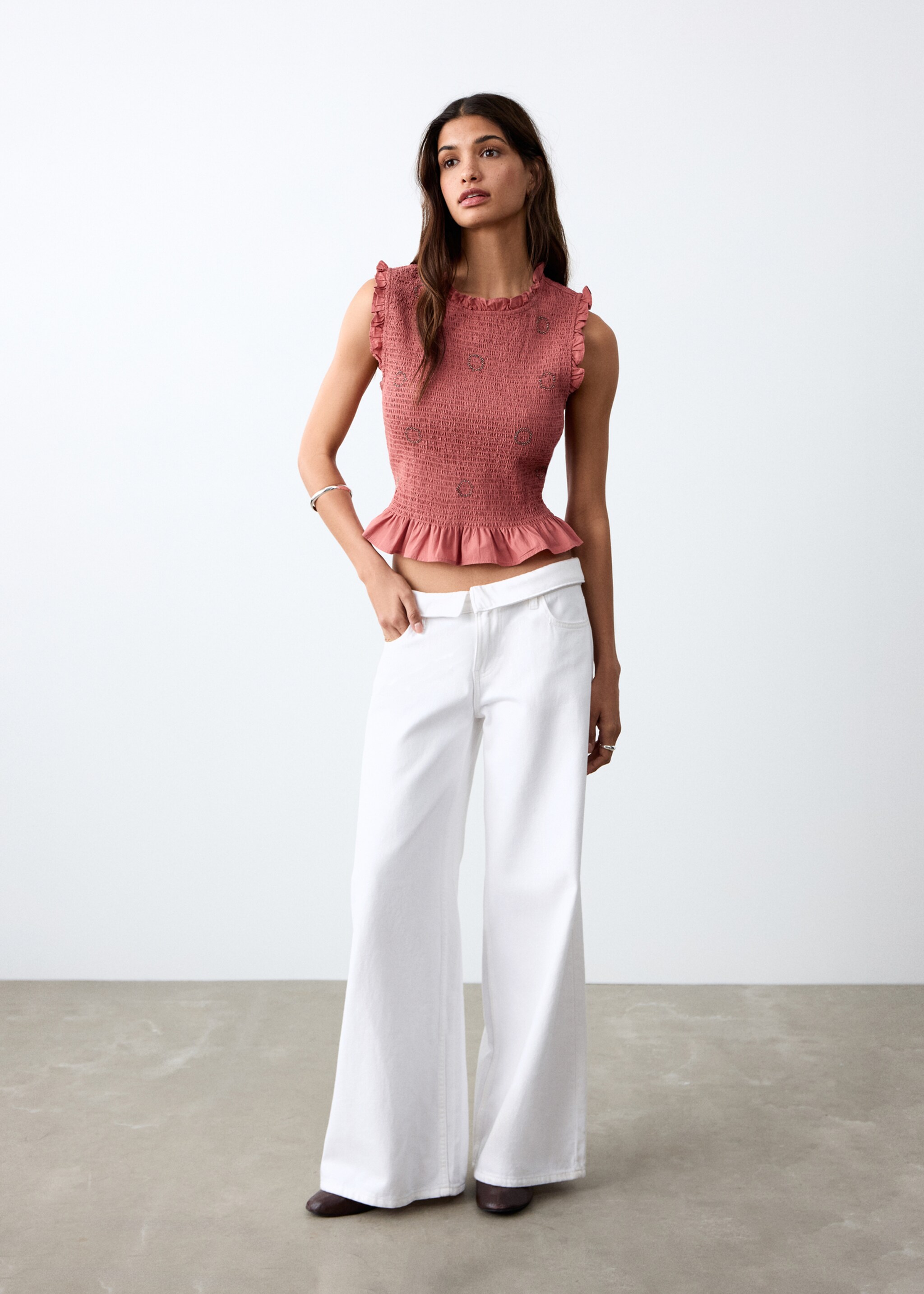 Top froncé à volants - Plan général, Rose pastel. Ref: 27084077-00.