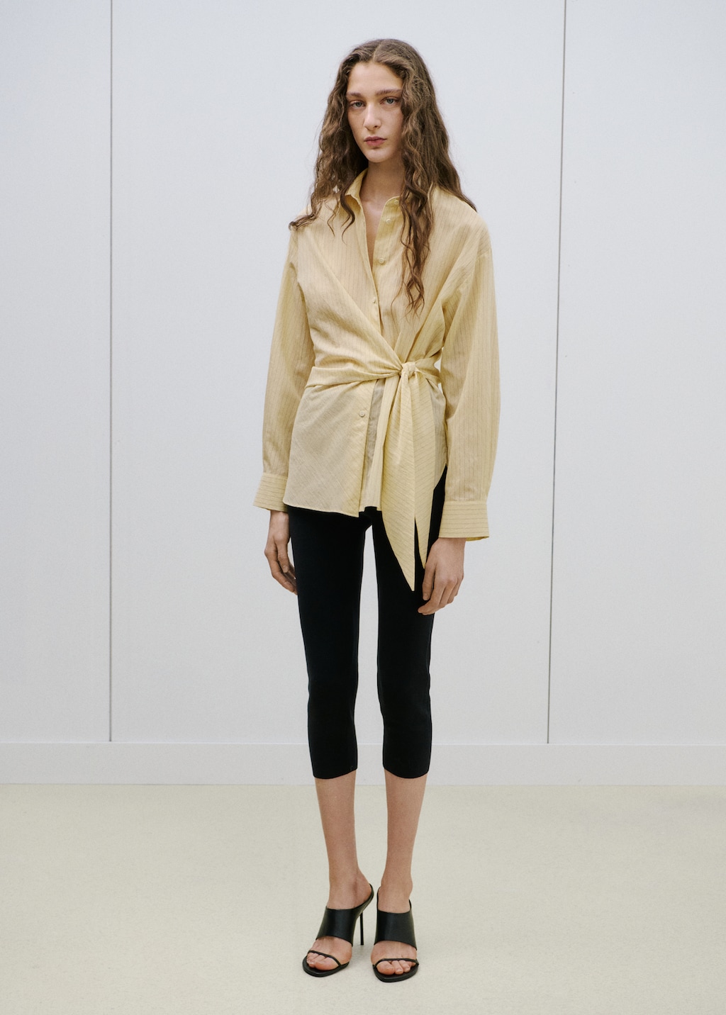 Stripped knot shirt - image 2