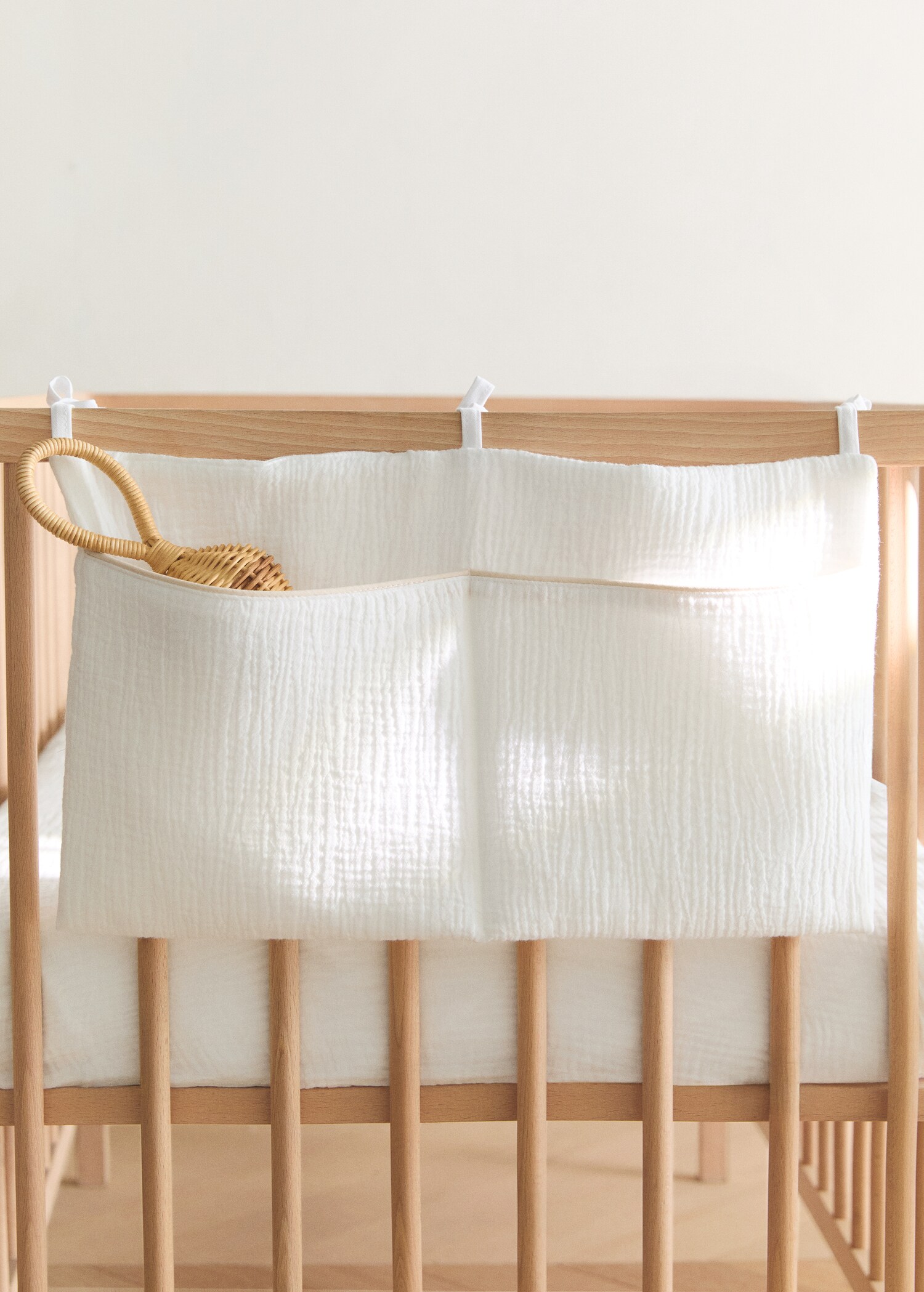 Cotton gauze children's organiser - General plane