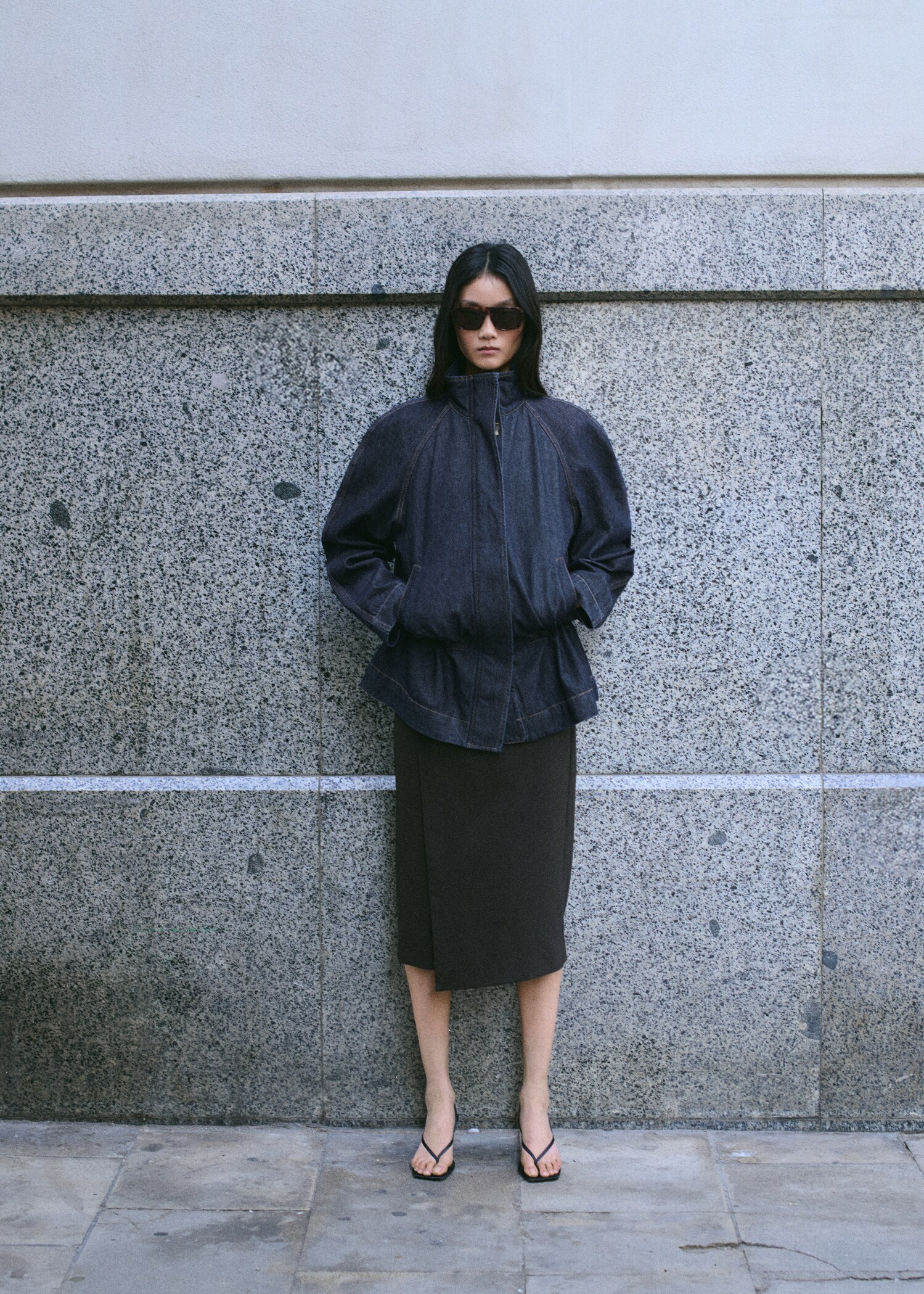 Denim parka met gesmokte taille - Overzichtstekening