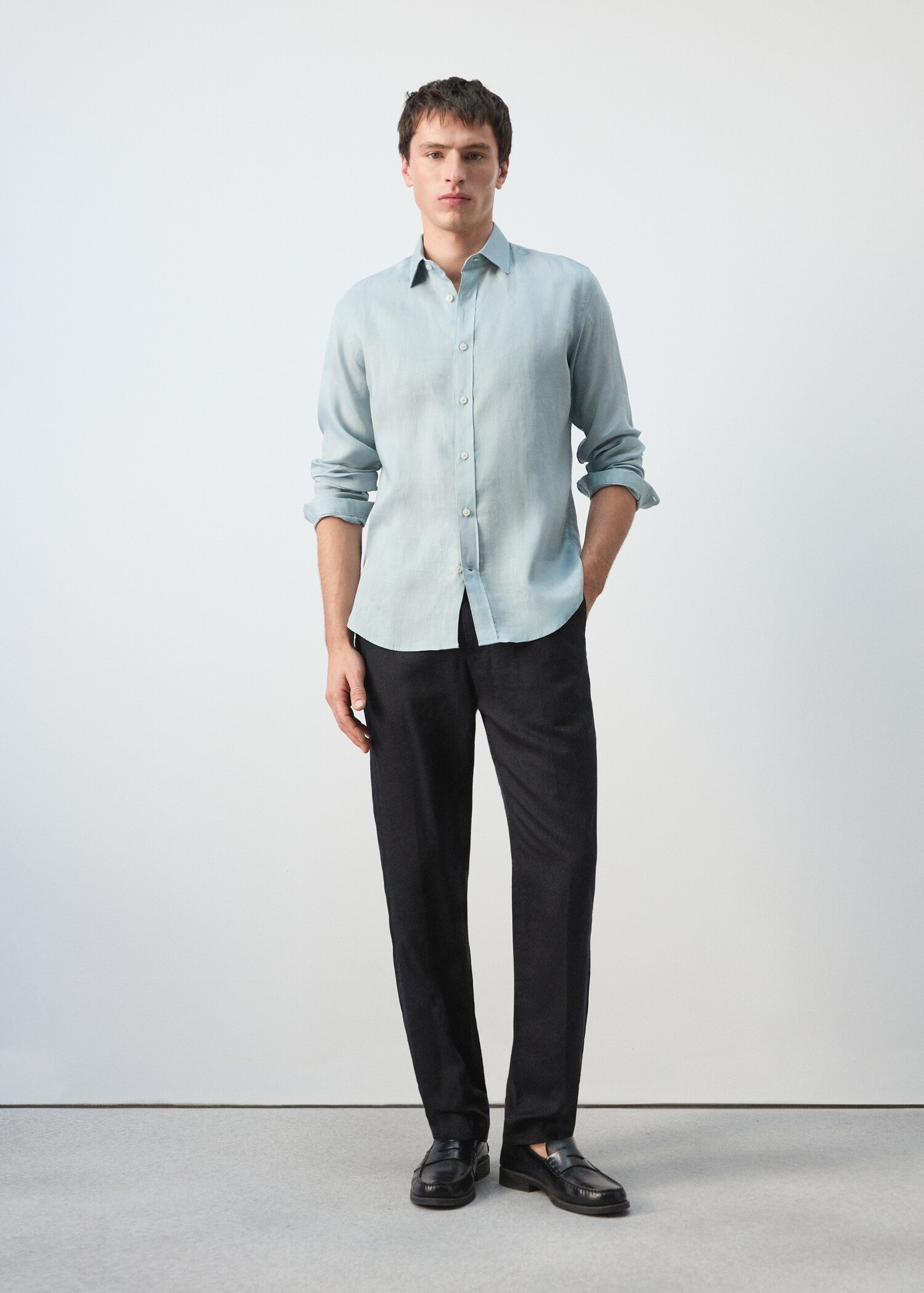Regular-fit 100% linen shirt - General plane