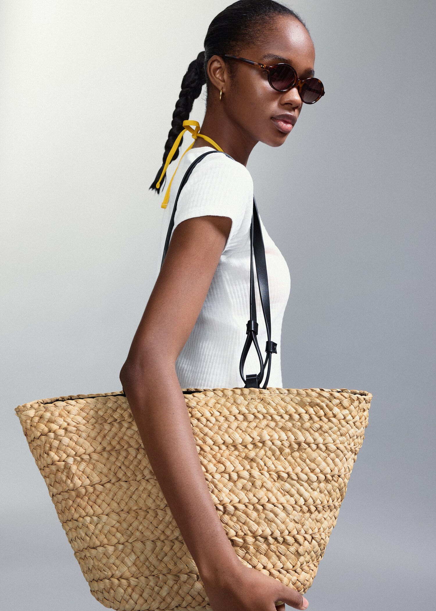 حقيبة محمولة من الألياف الطبيعية - رؤية عامة