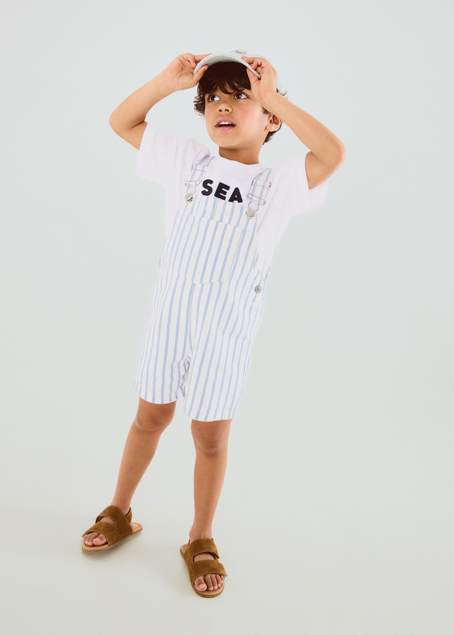 Striped short dungarees - General plane