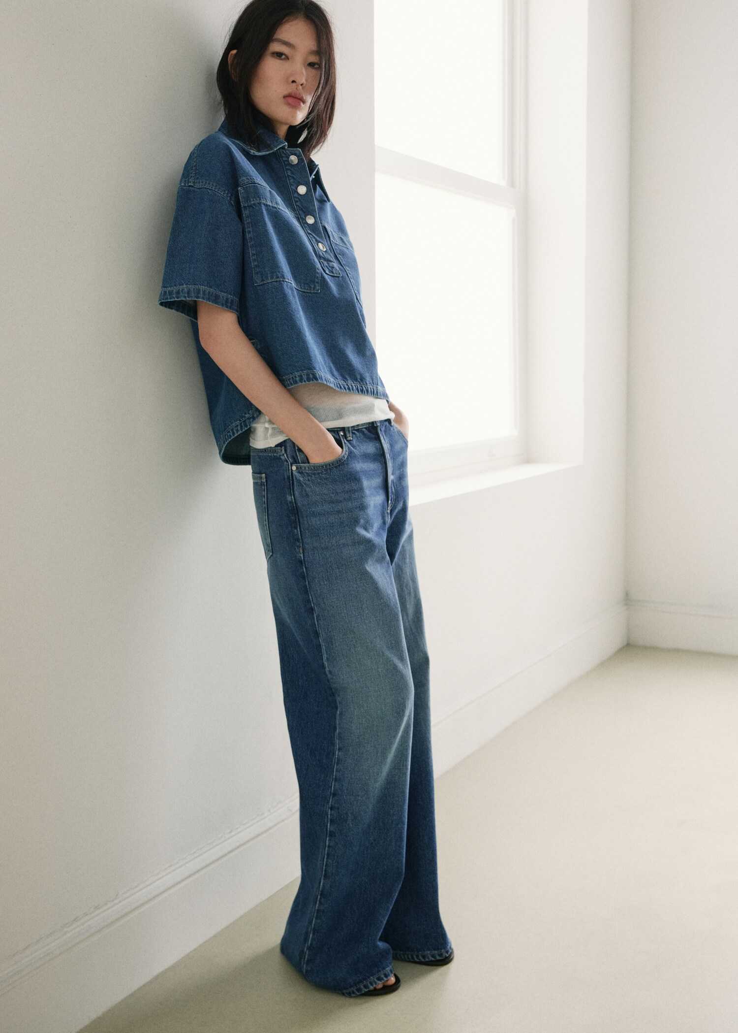 Denim blouse with pockets - General plane