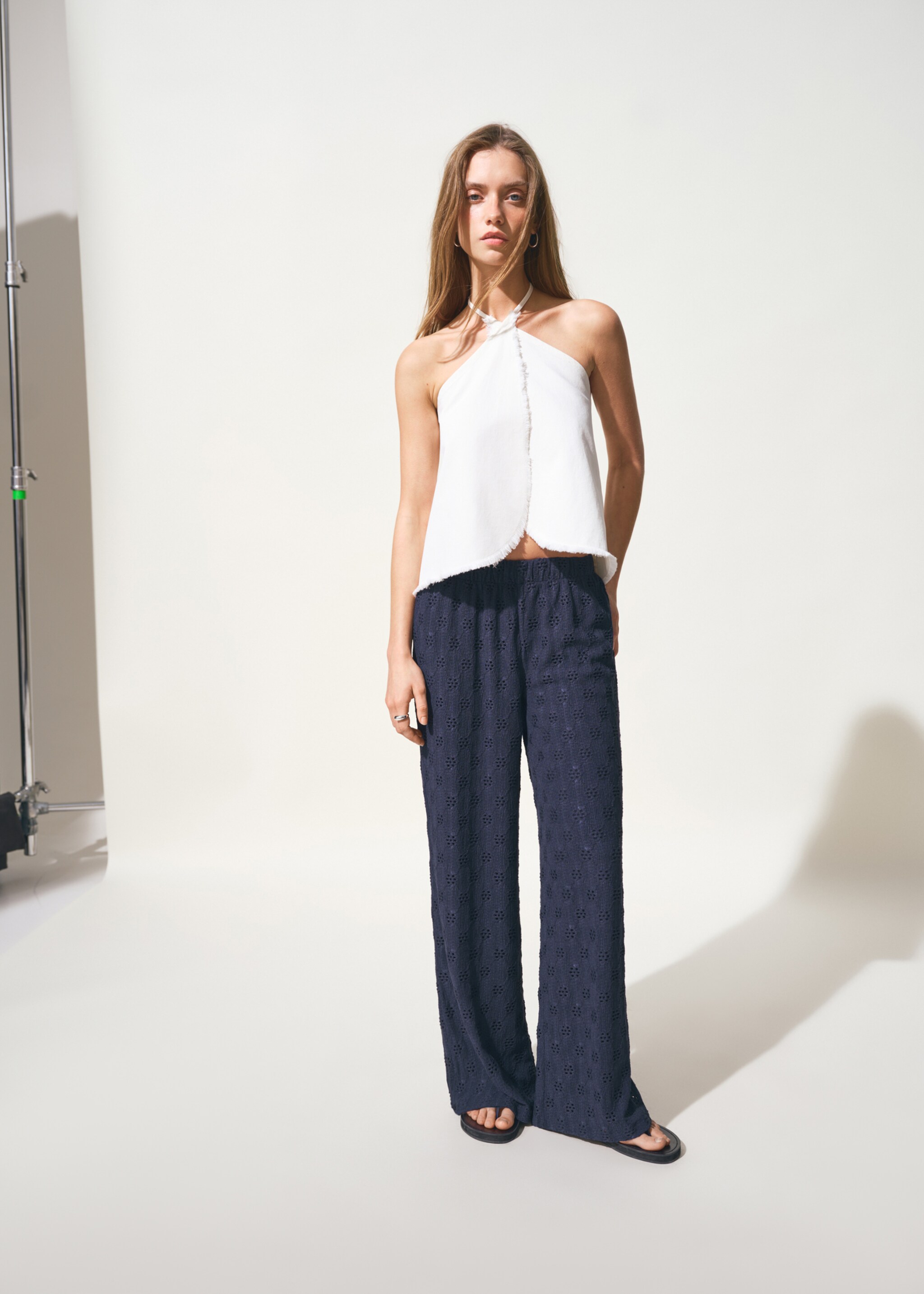 Straight trousers with embroidered details - General plane, Navy. Ref: 27087146-00.