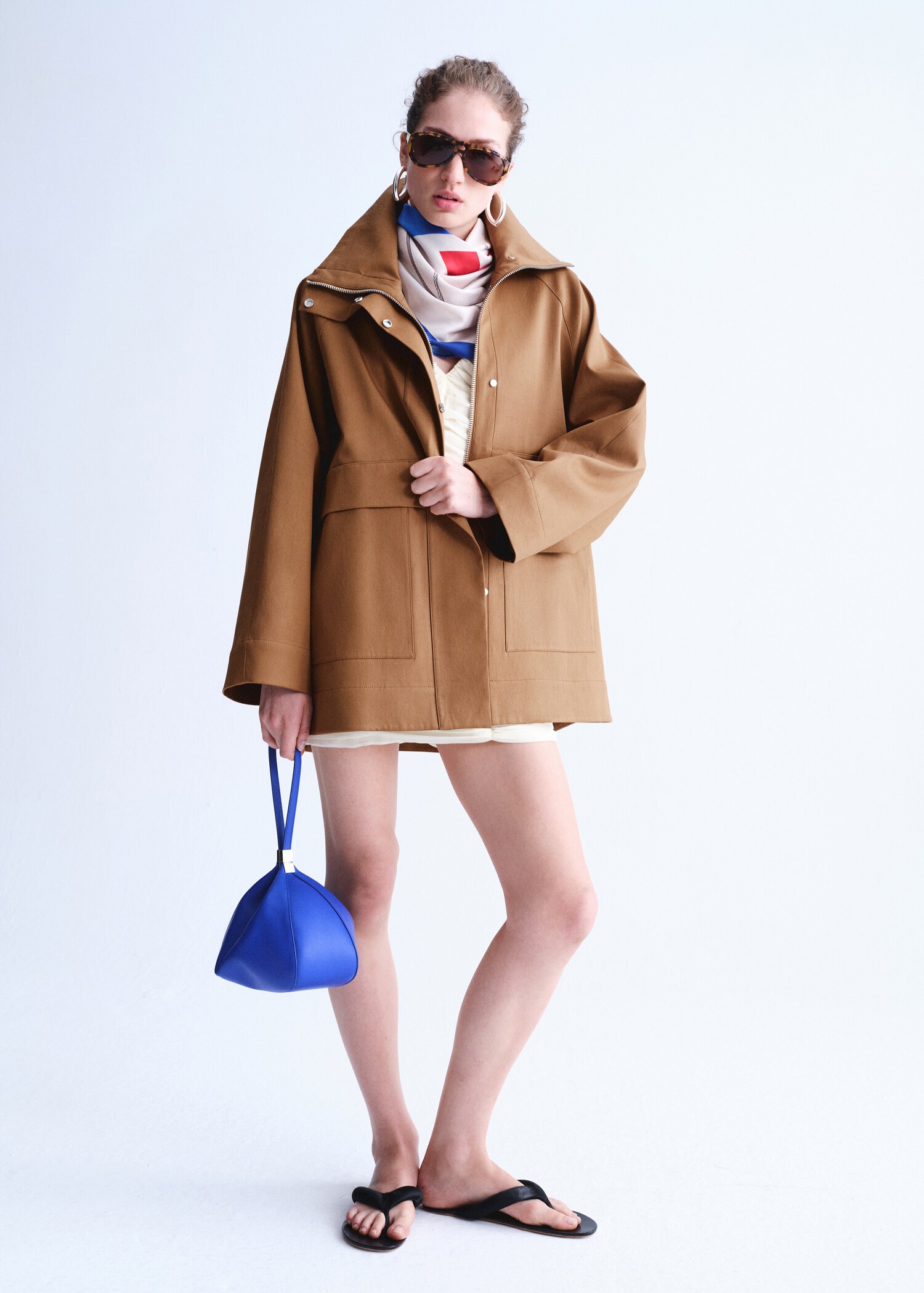 Oversized parka with funnel neck - General plane