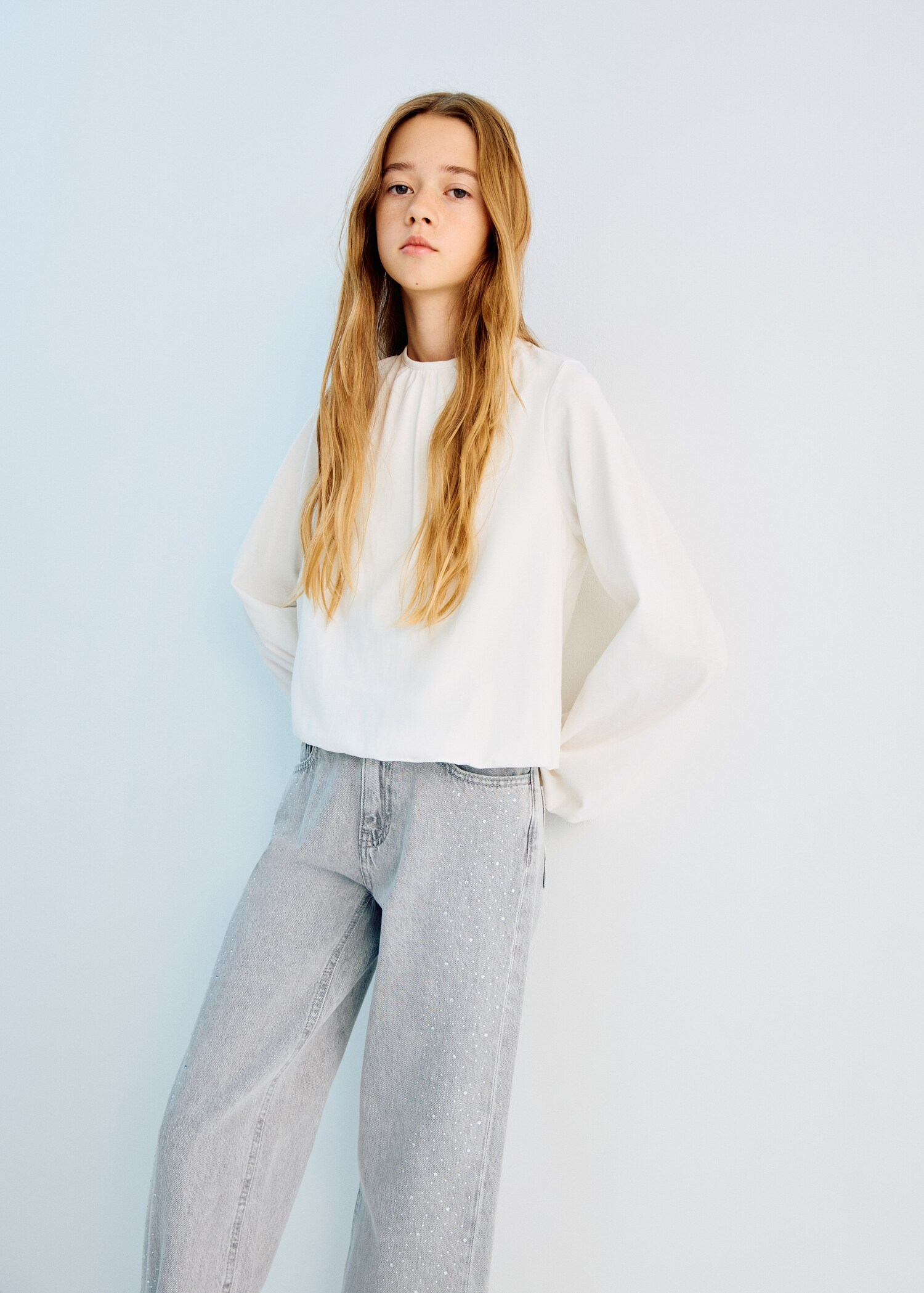 Wide leg rhinestone jeans - General plane