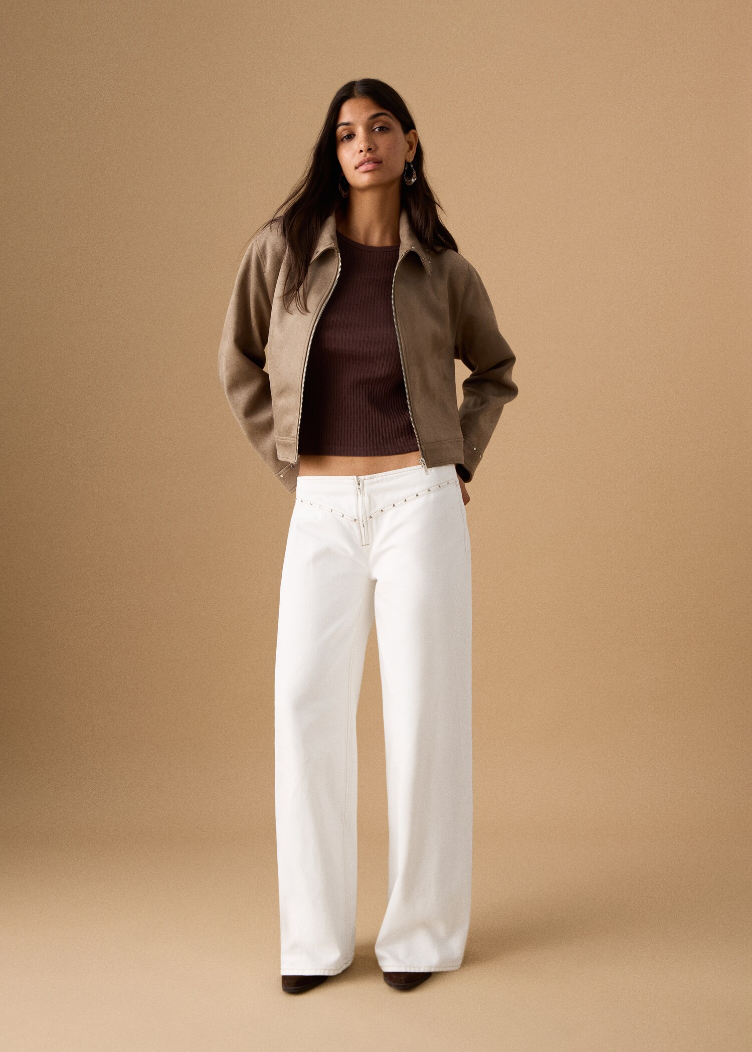 Jeans low waist tachuelas - Plano general