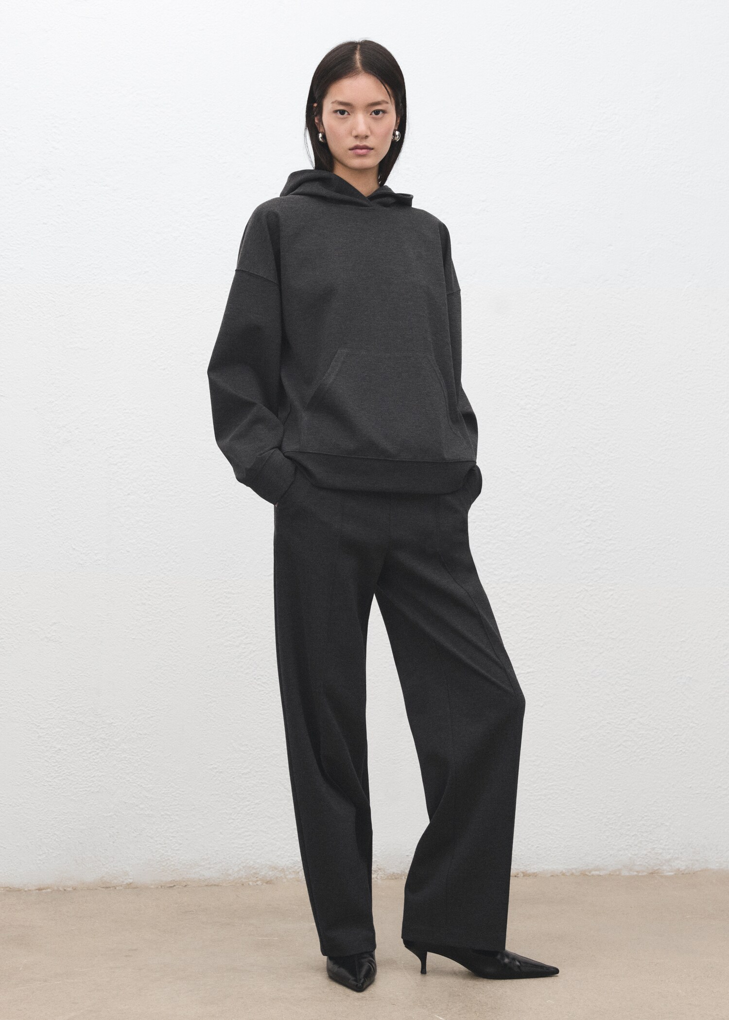 Flecked knitted trousers - General plane