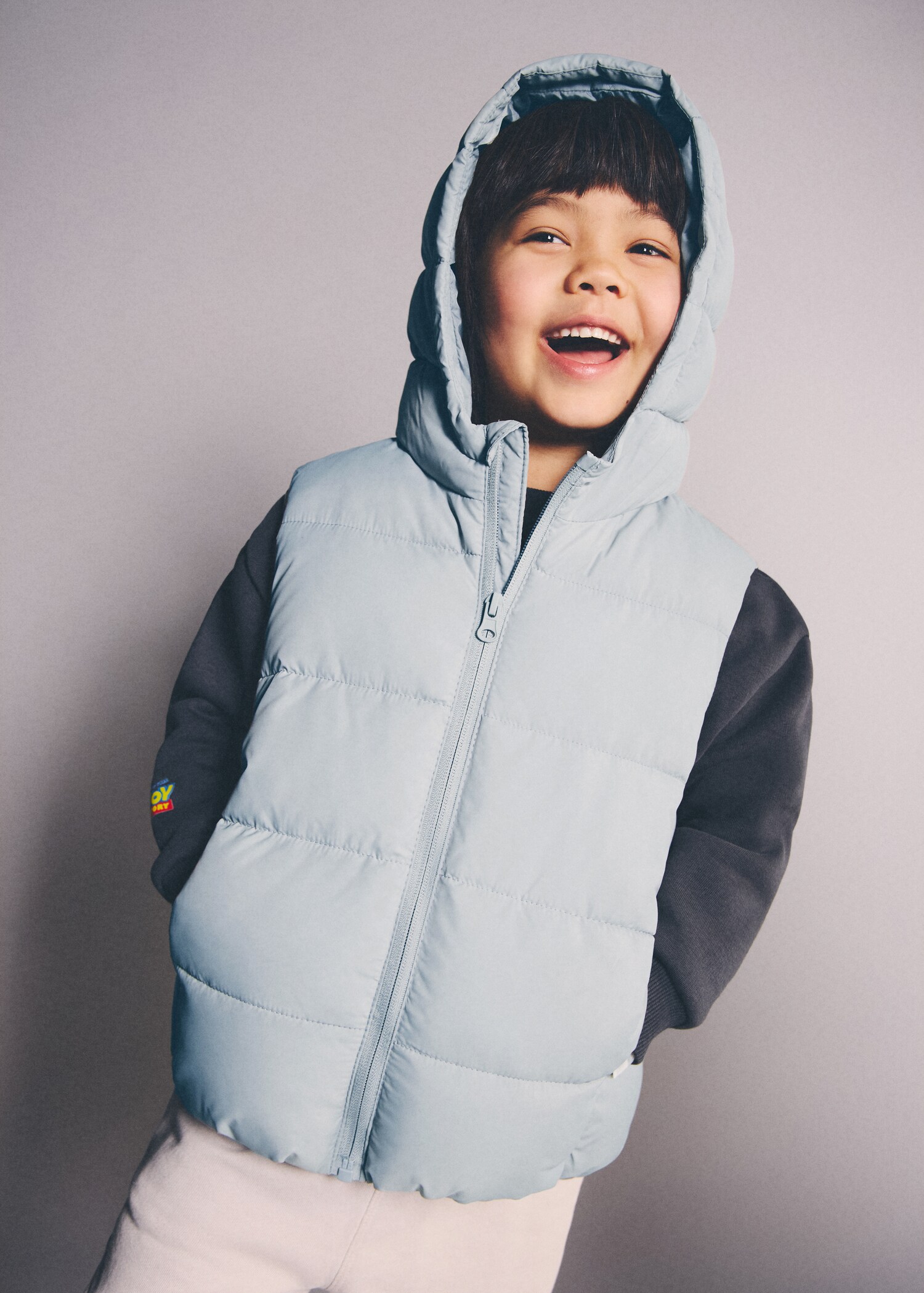 Gilet matelassé à capuche - Plan général