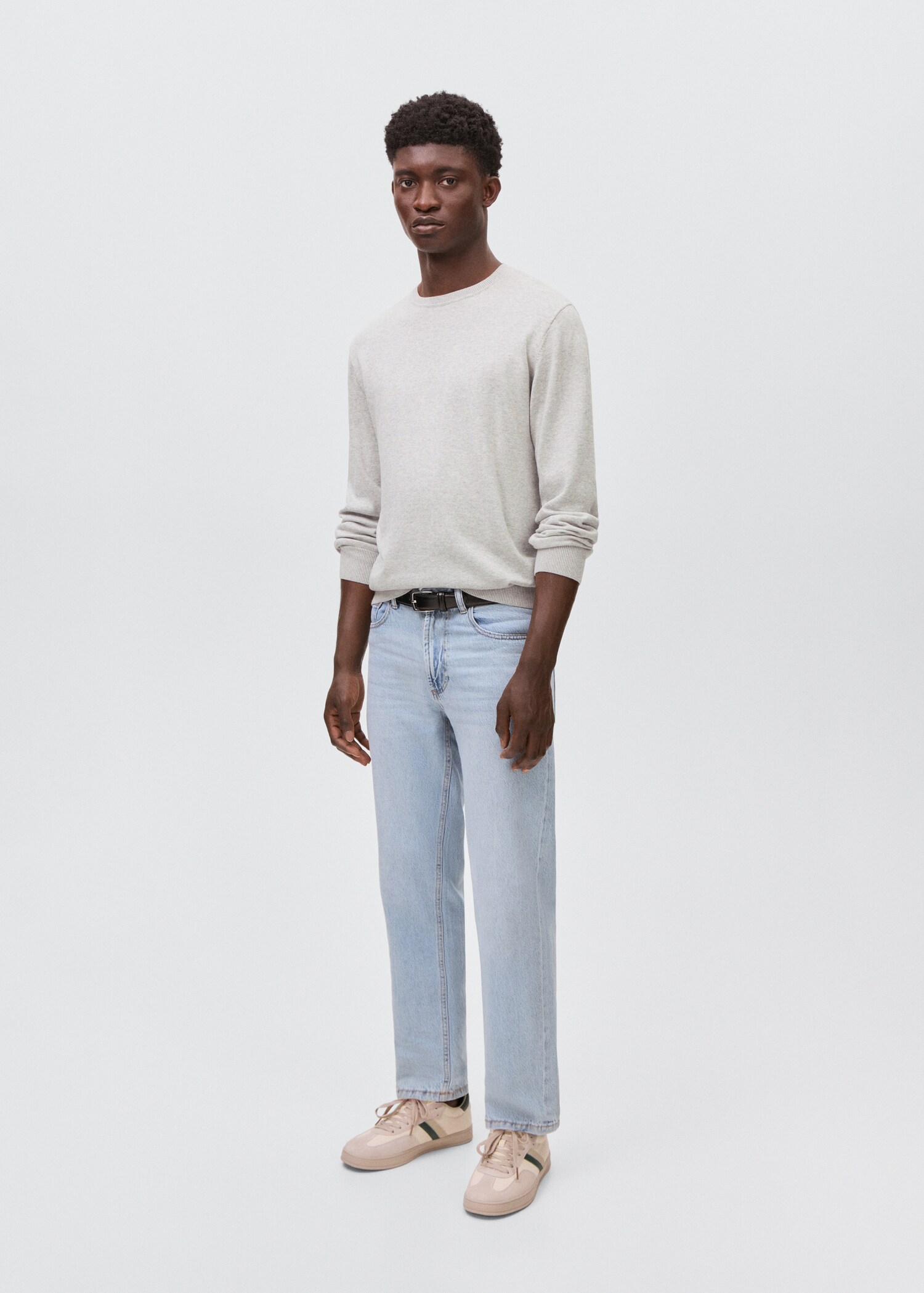 Knitted cotton sweater - General plane