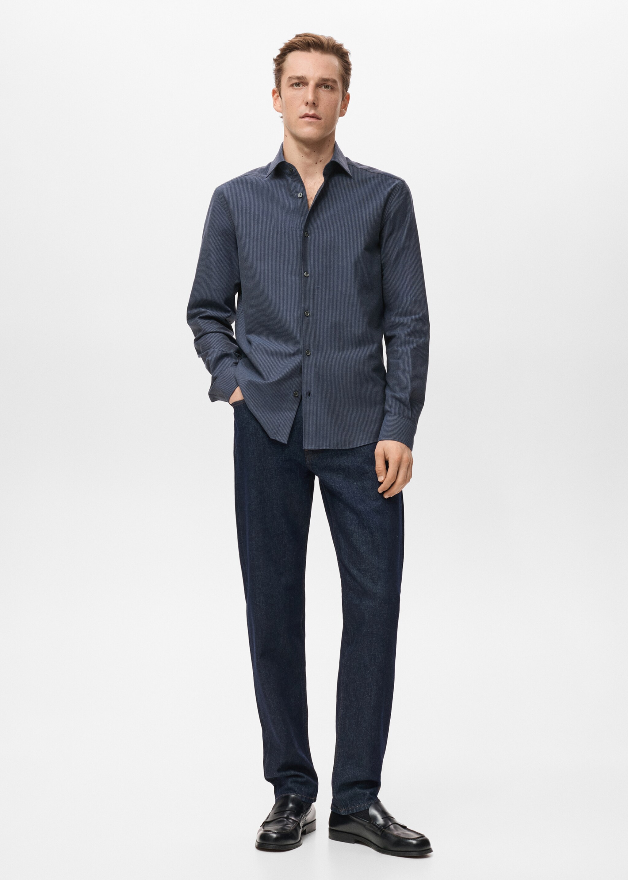 قميص مخطط من القطن 100% بتفصيلة عادية - رؤية عامة, أزرق داكن. Ref: 27091314-00.