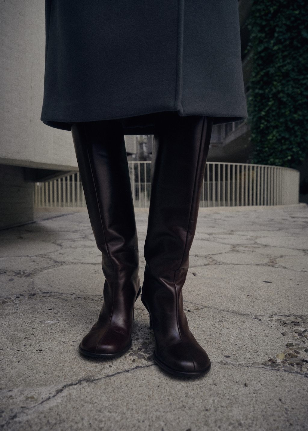 High heel leather boot