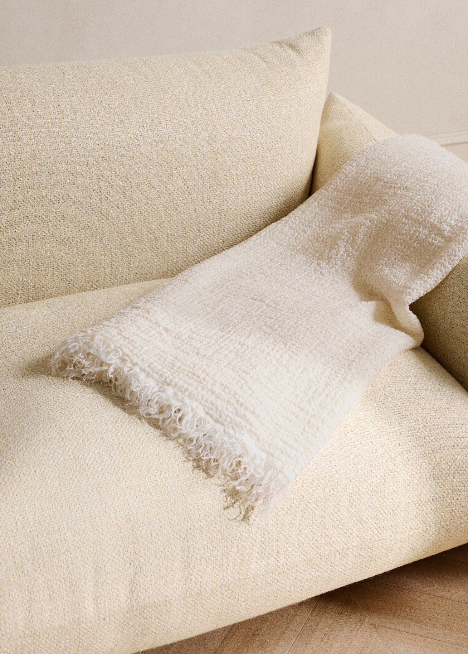 Κουβέρτα 100% λινό με ξέφτια - Γενικό πλάνο