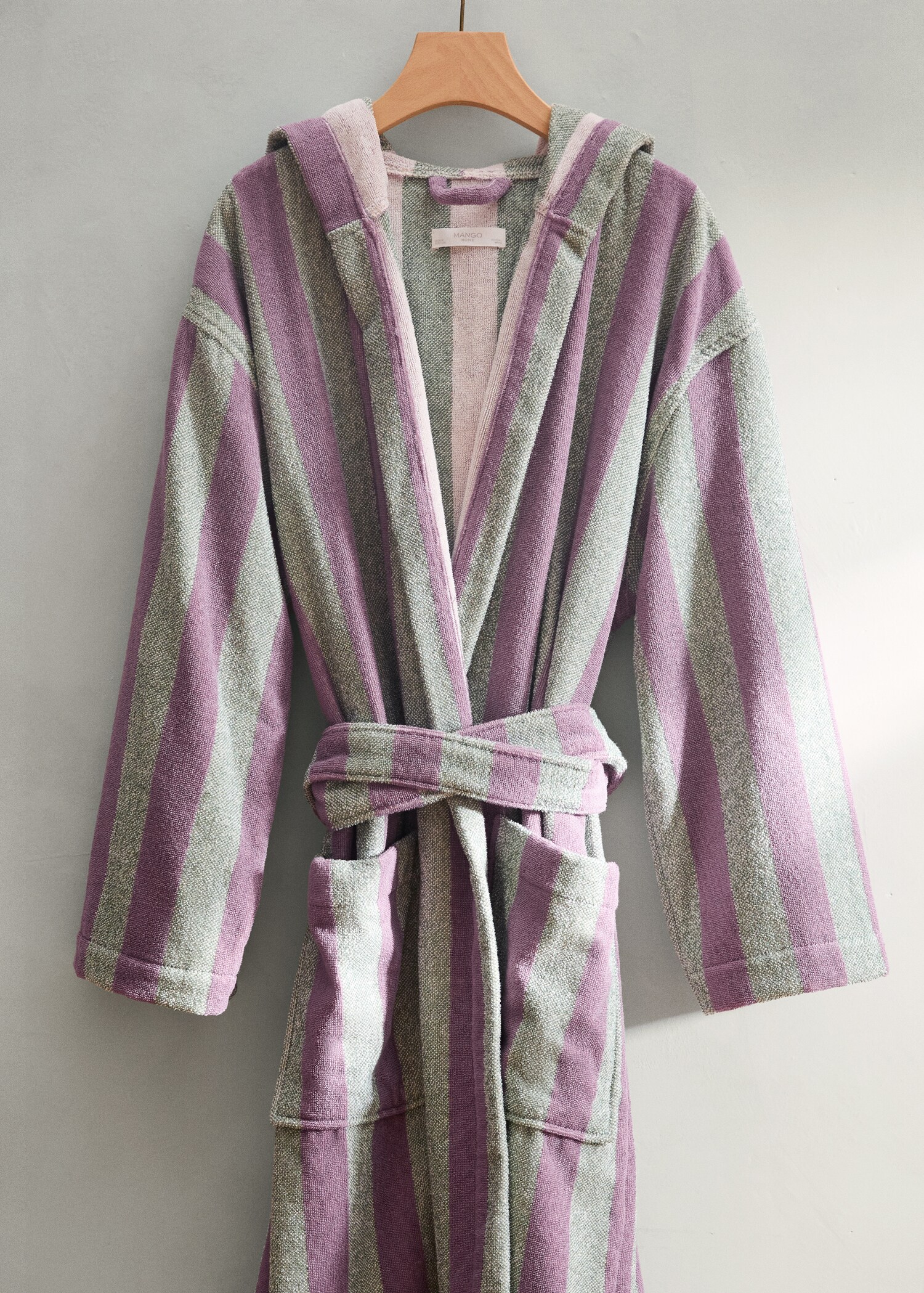 Халат із щільної бавовни з капюшоном - Загальний план