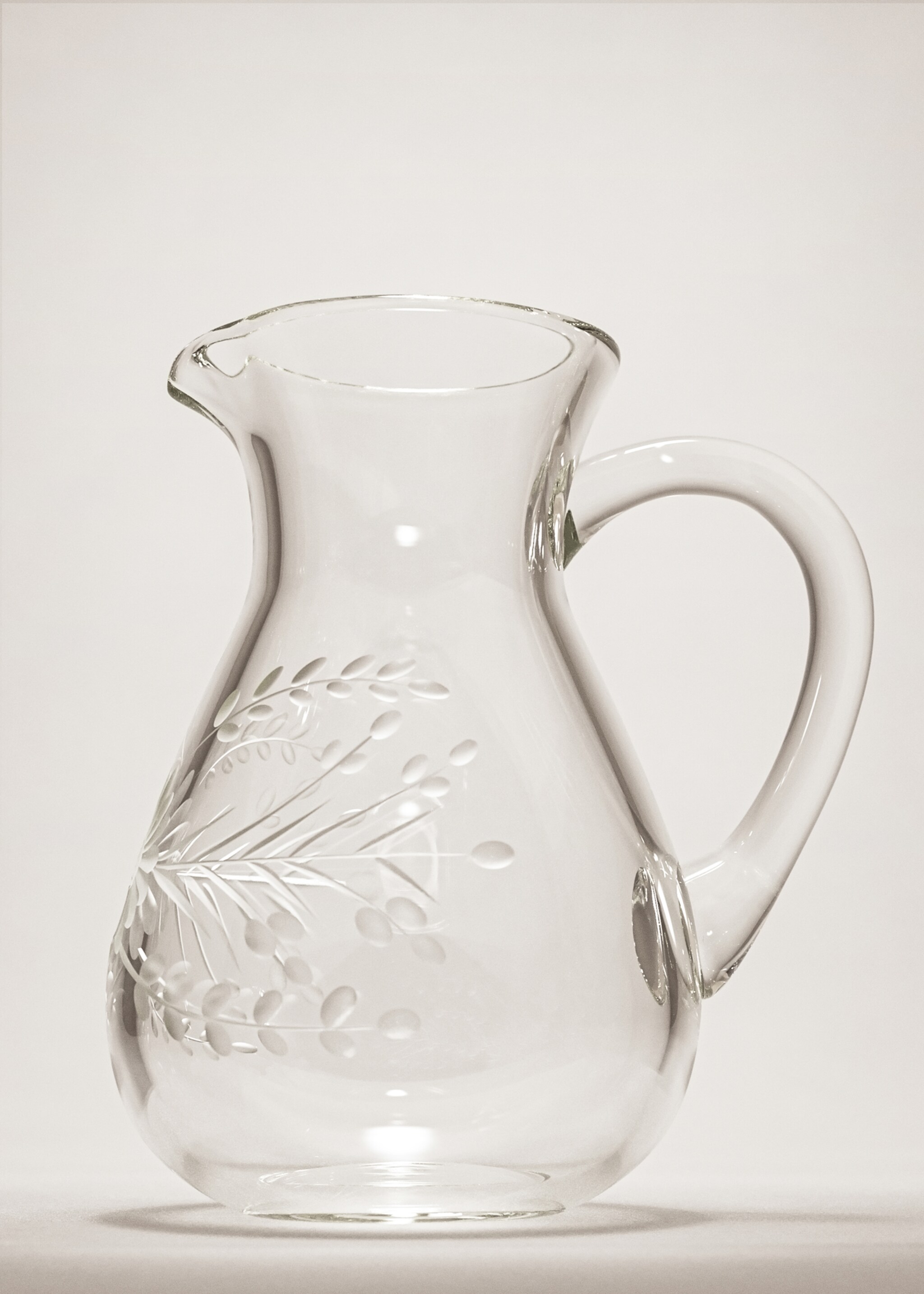 Jarra vidrio relieve flores - Pla general, Gris gel. Ref: 27092903-00.