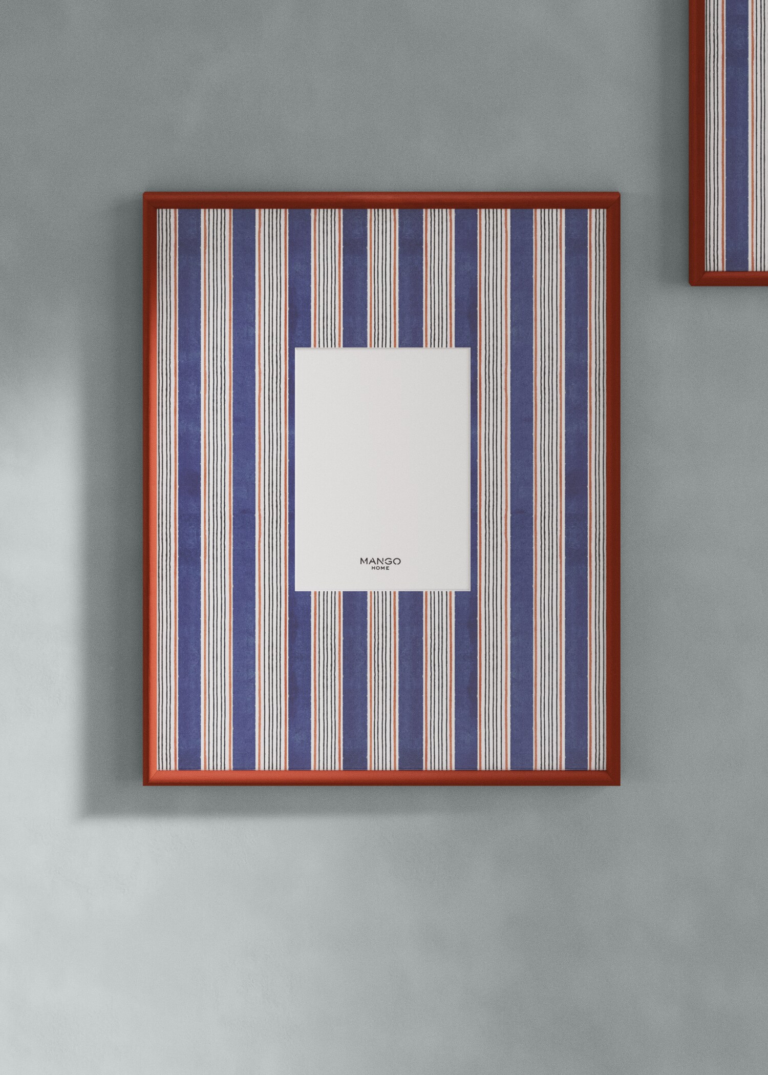 Medium wood frame with lines - General plane