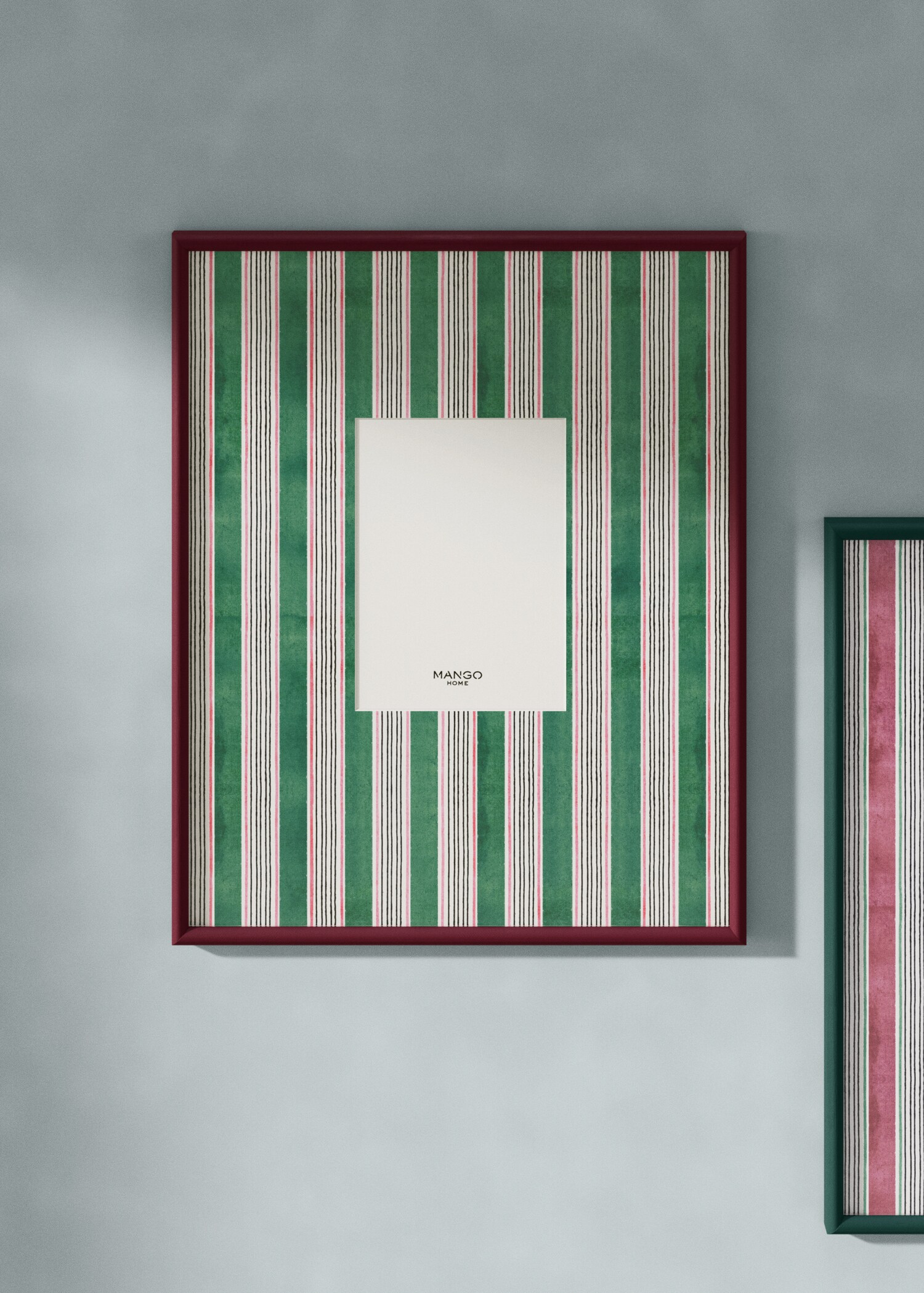 Medium wood frame with lines - General plane