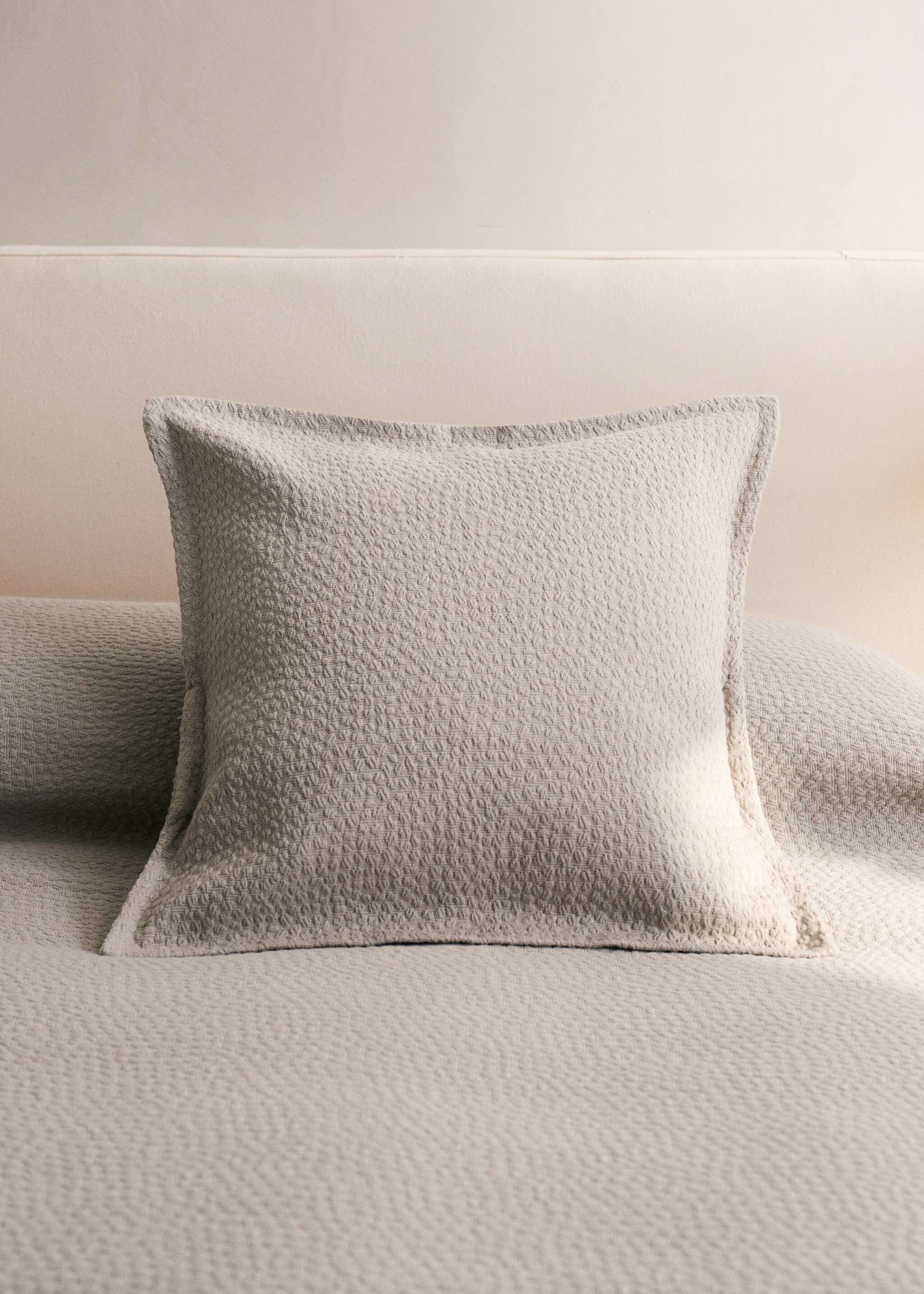 Cotton jacquard bed pillowcase 50x50 cm - General plane, Medium Brown. Ref: 27093305-00.