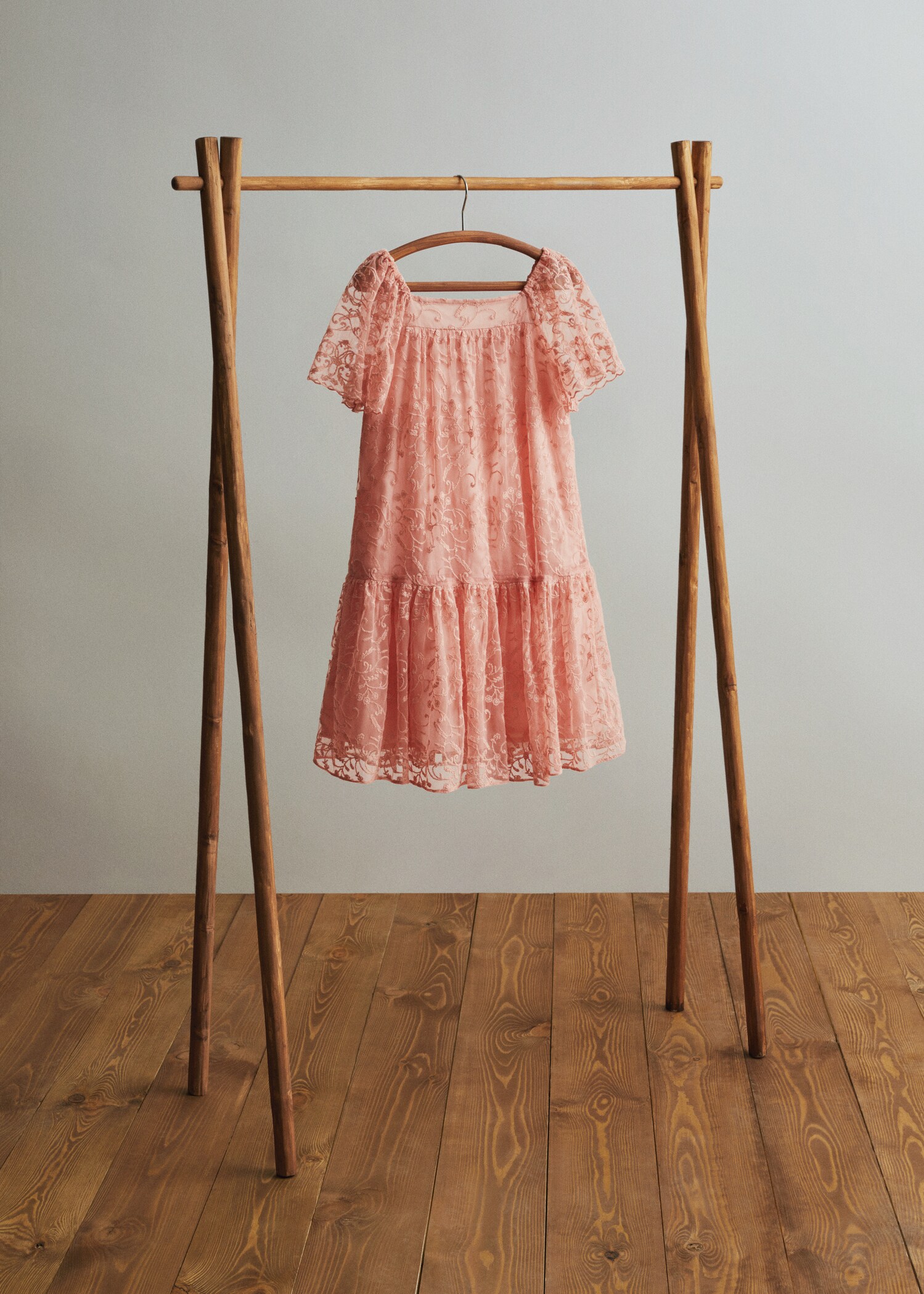 Robe tulle broderie florale - Plan général