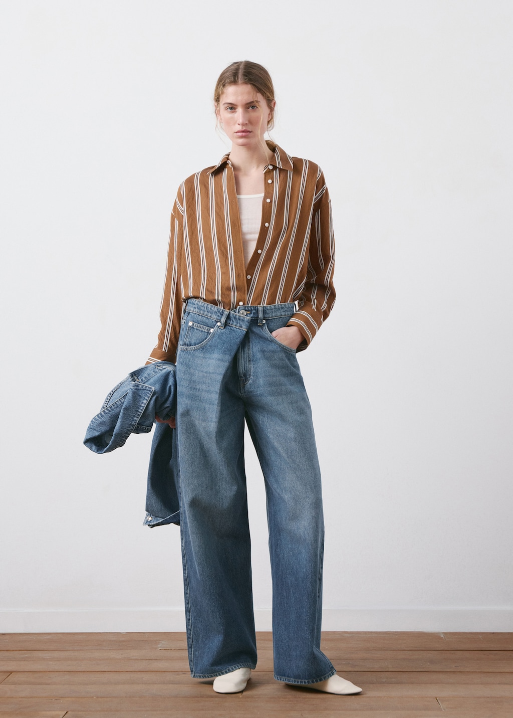 Mid-rise balloon jeans