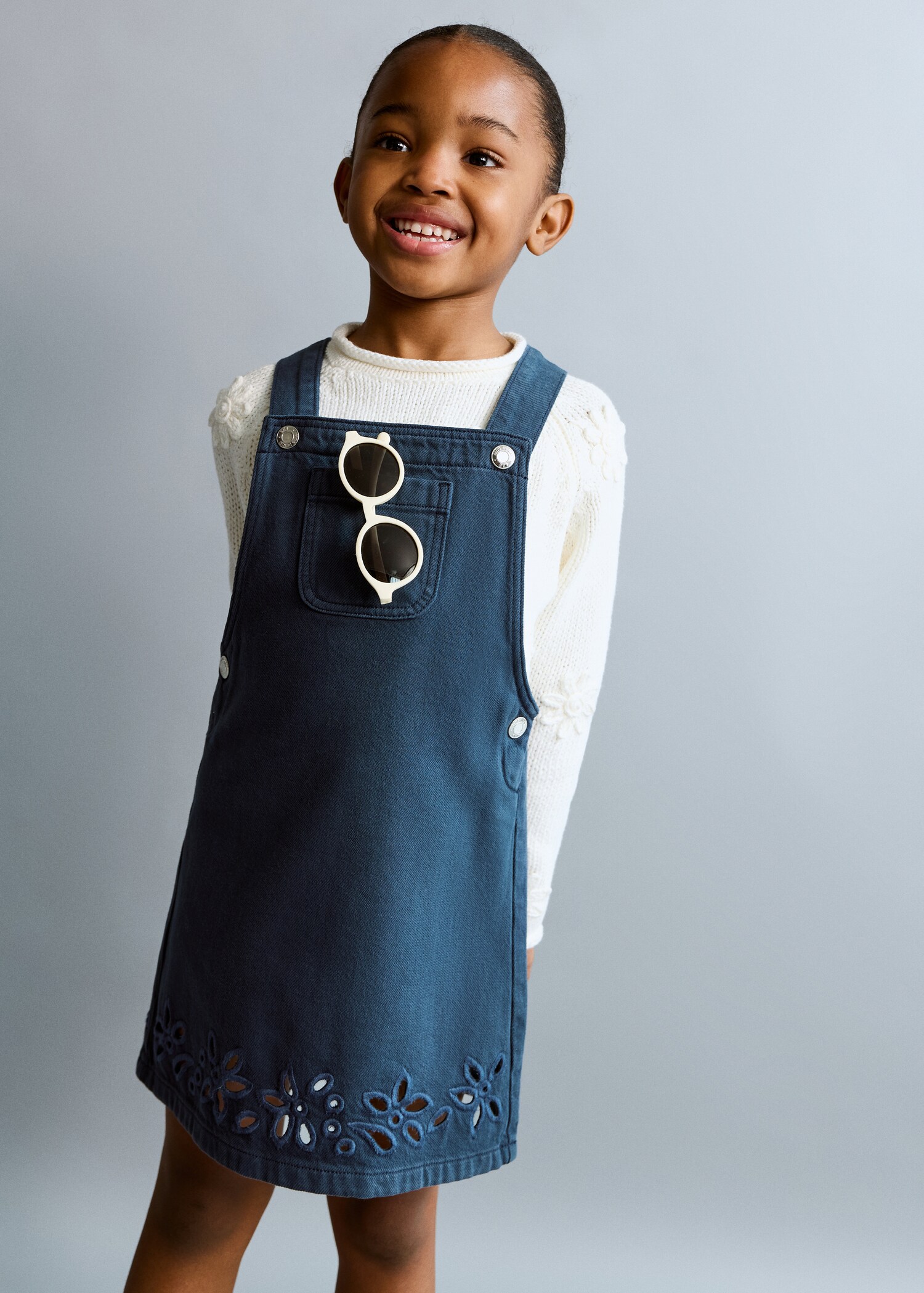 Short denim pinafore - General plane