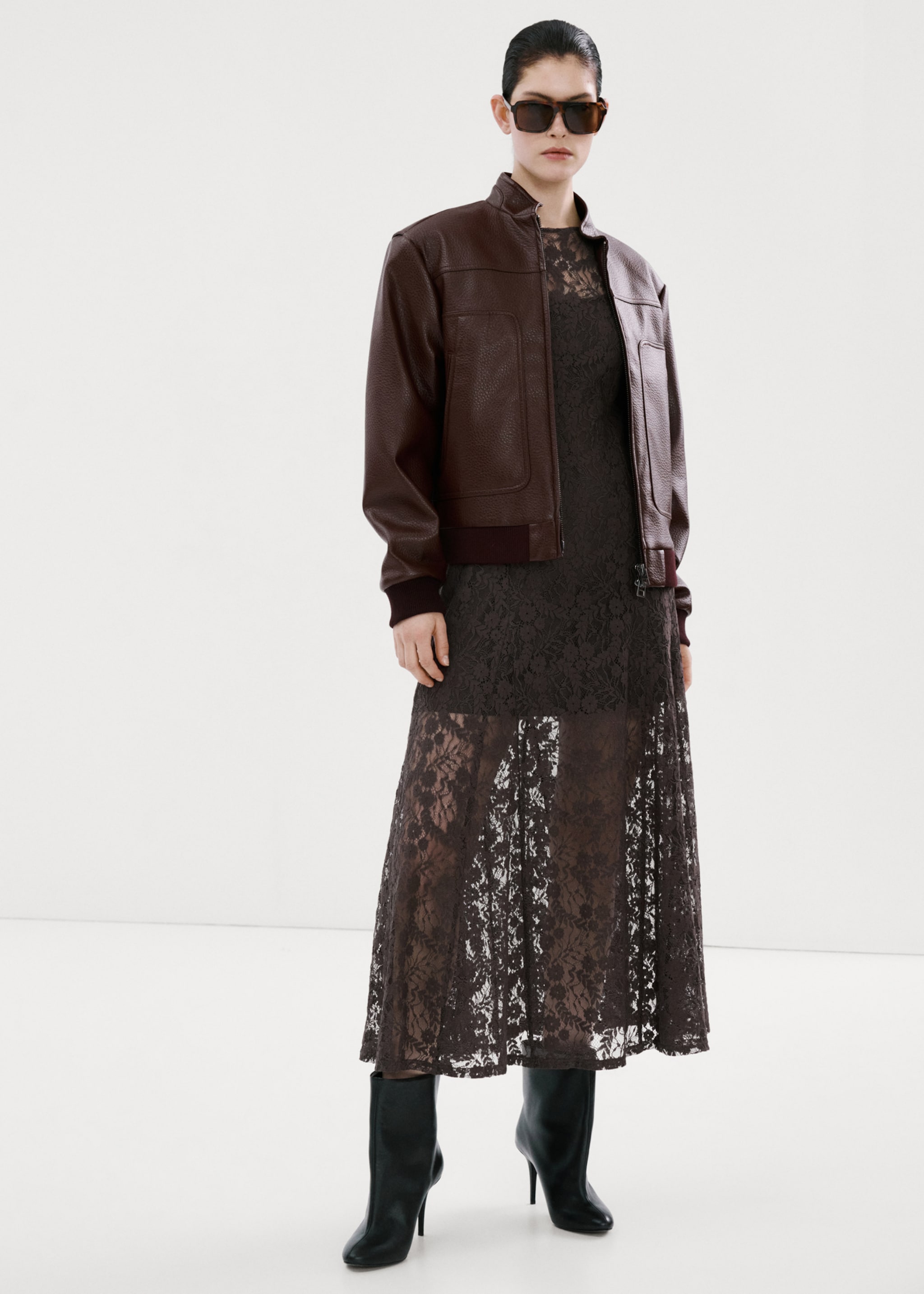 Collarless jacket with pockets - General plane, Maroon. Ref: 27094773-00.