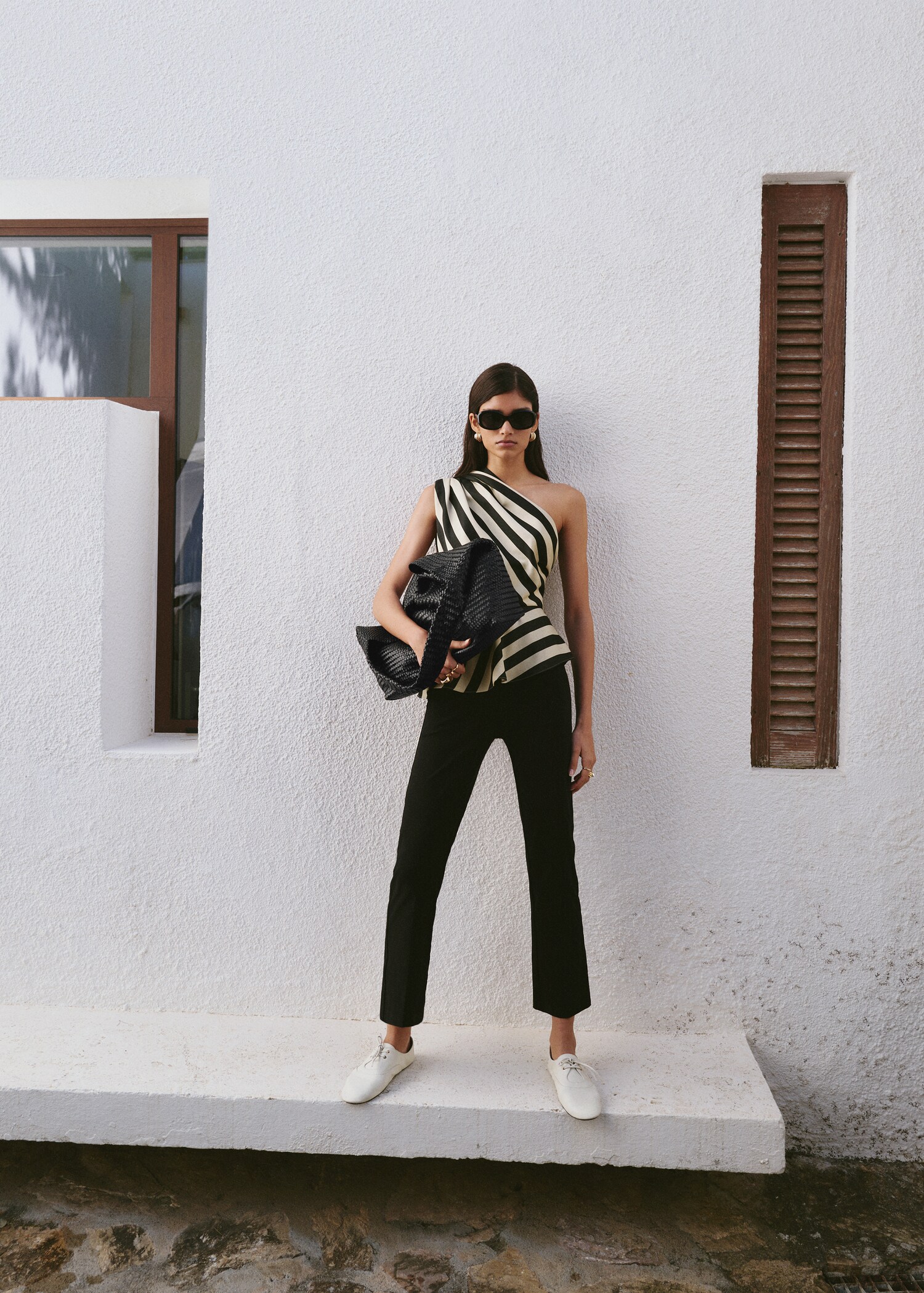 Asymmetric zebra top - General plane