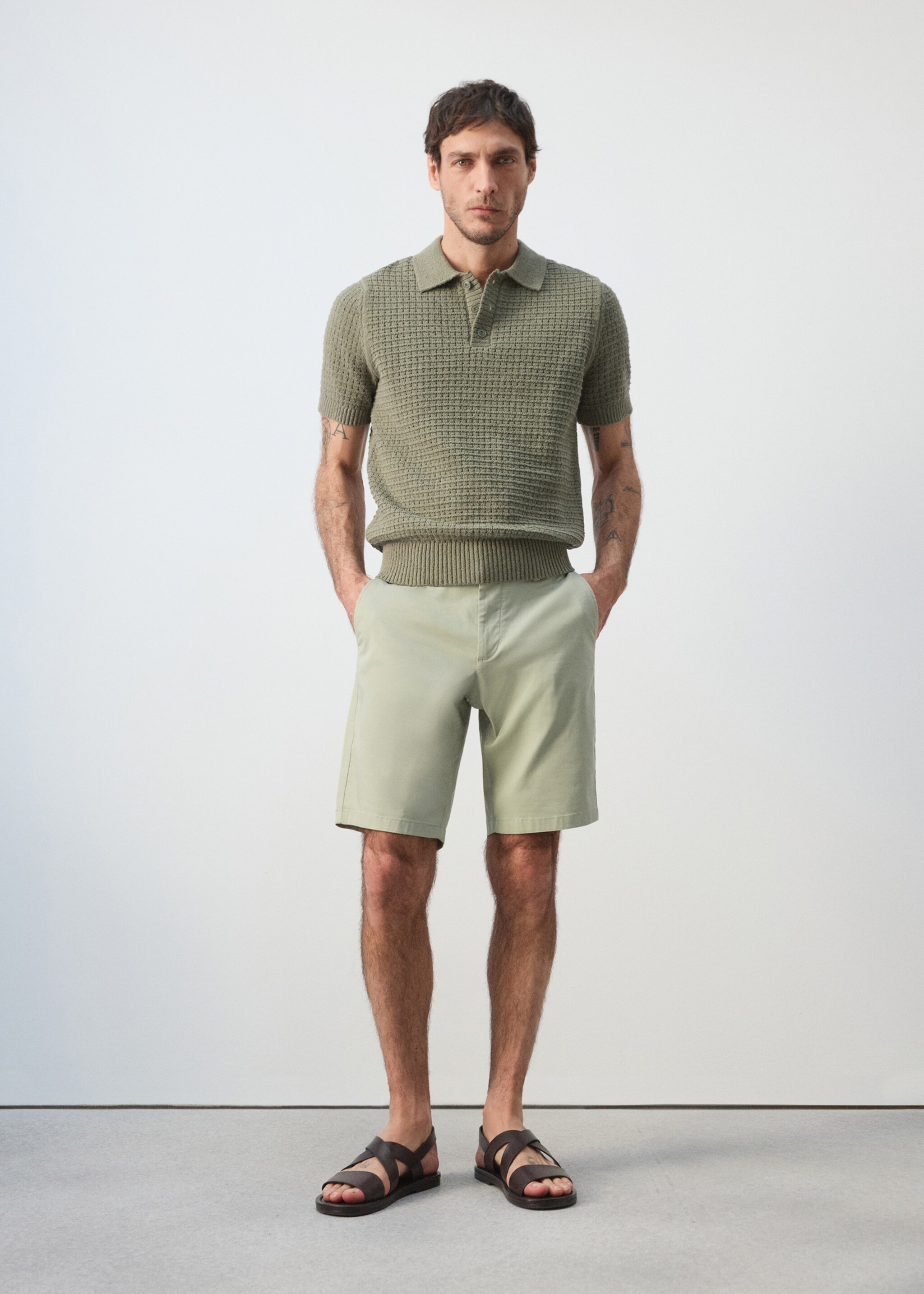 Slim-fit chino cotton bermuda shorts - General plane, Mint Green. Ref: 27095929-00.