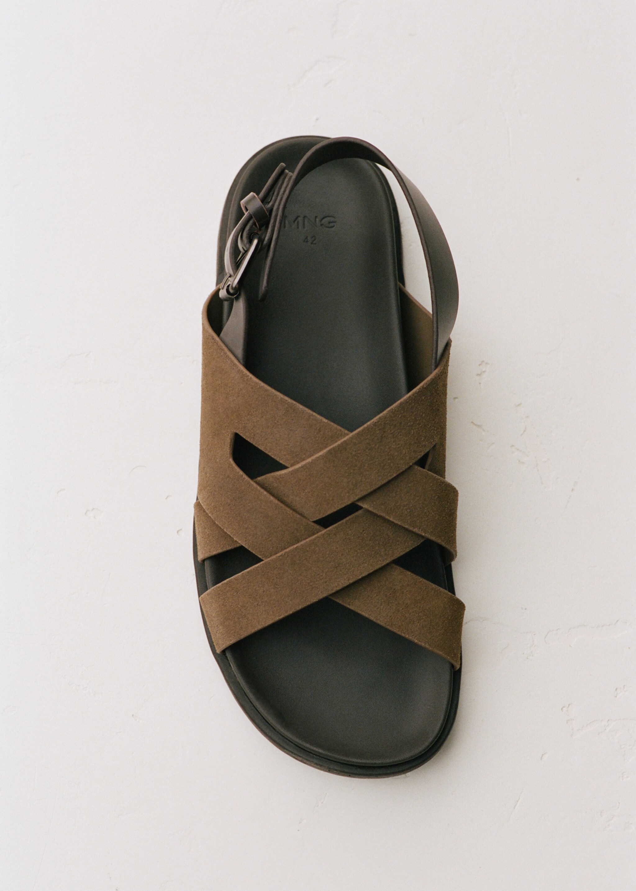 Suede leather sandals with crossed straps - General plane, Medium Brown. Ref: 27096710-00.