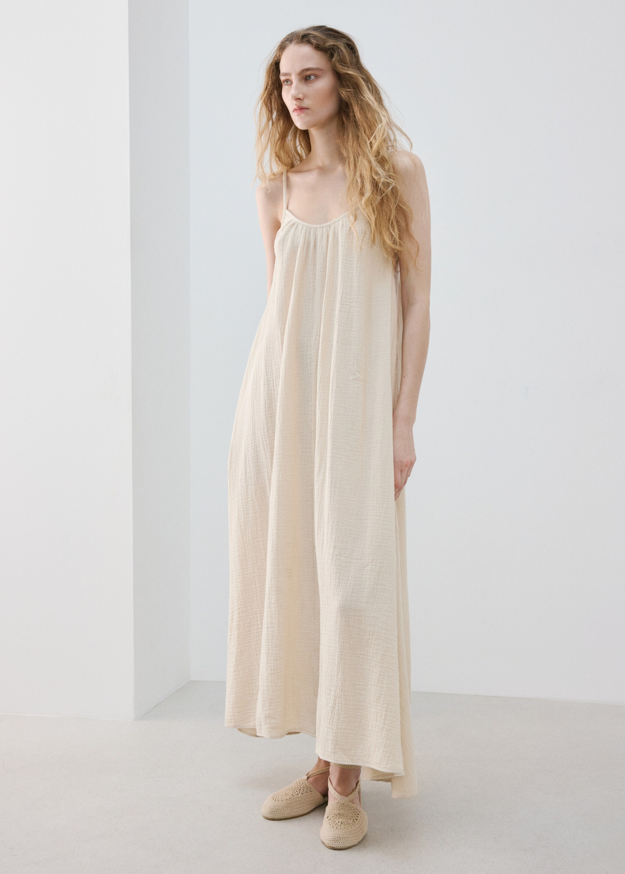 Long chiffon dress - General plane, Ecru. Ref: 27096718-00.