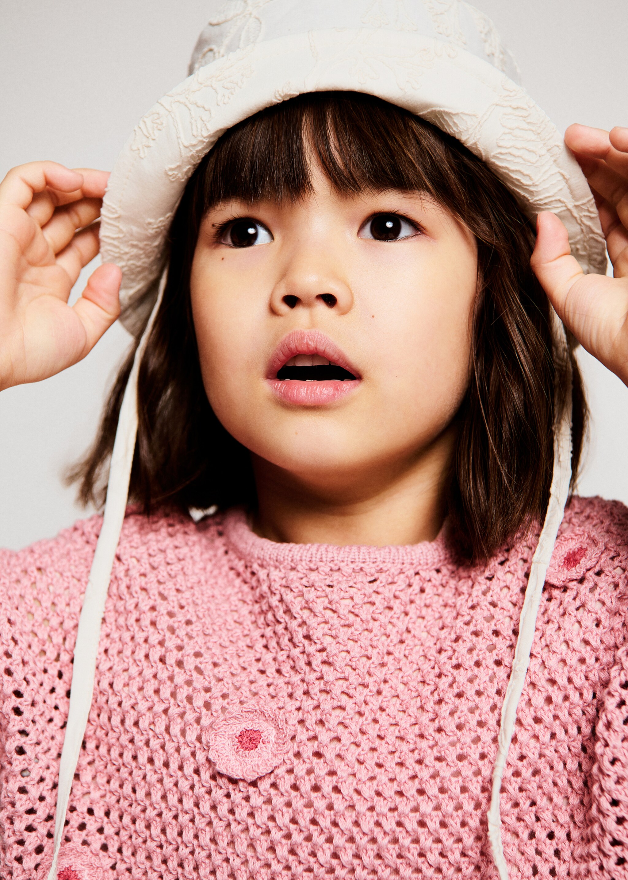 Gorra bucket brodat - Pla general, Gris clar/pastel. Ref: 27096745-00.