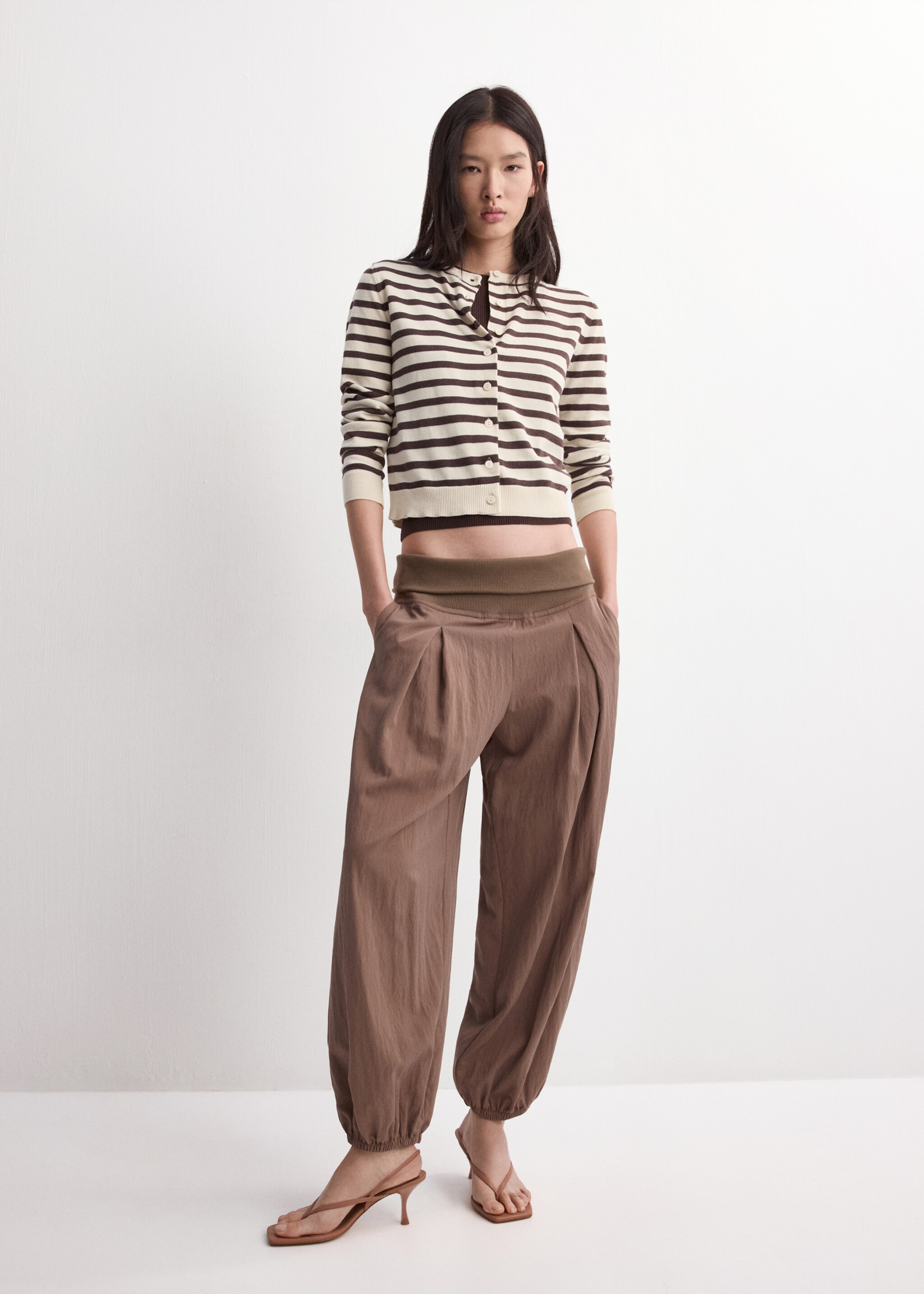 Cárdigan punto rayas - Plano general, Chocolate. Ref: 27097145-00.