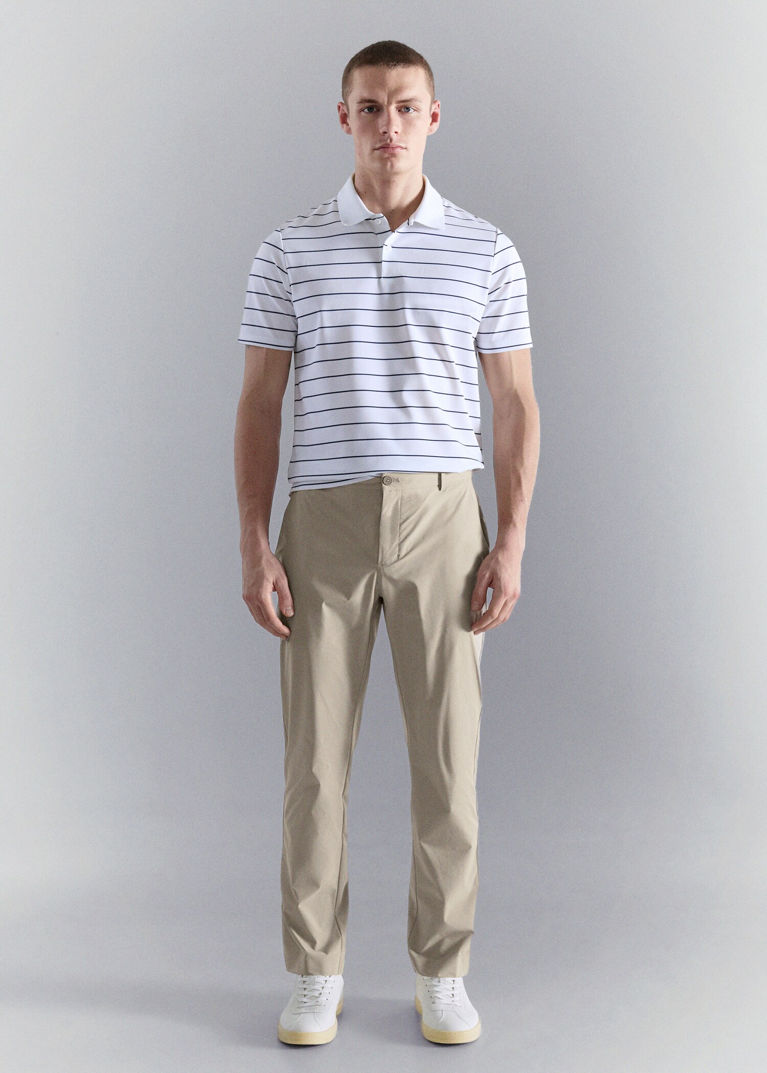 بنطلون سليم فيت طارد للماء - رؤية عامة