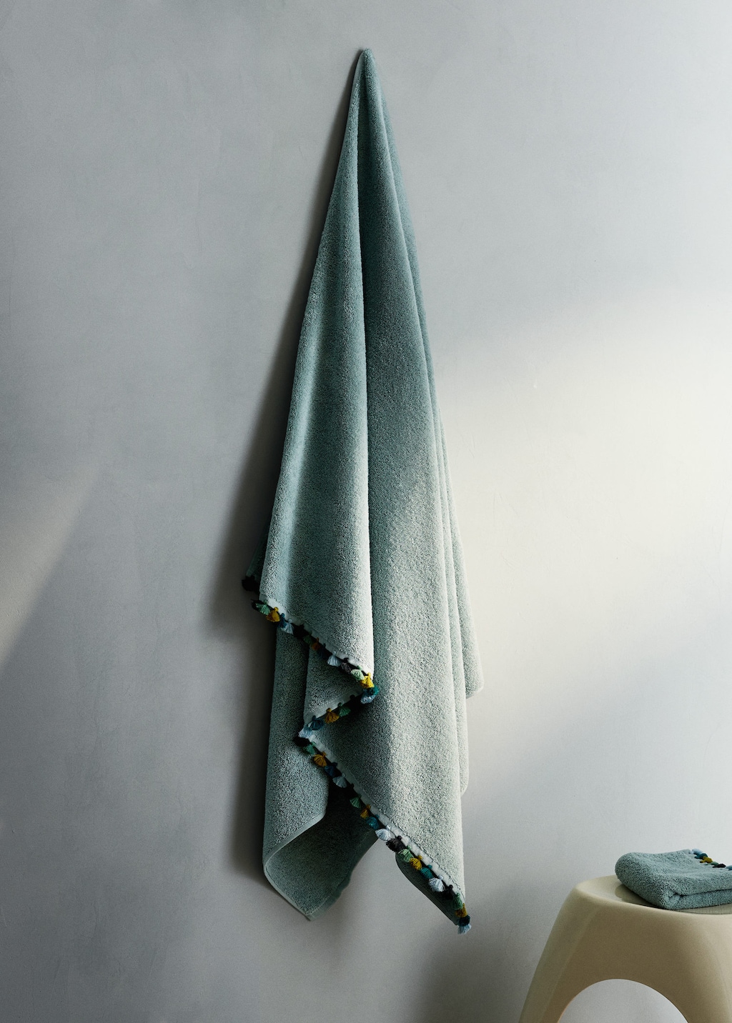 Mango Cotton Terry Bath Towel With Pom-pom Detail Olive Green