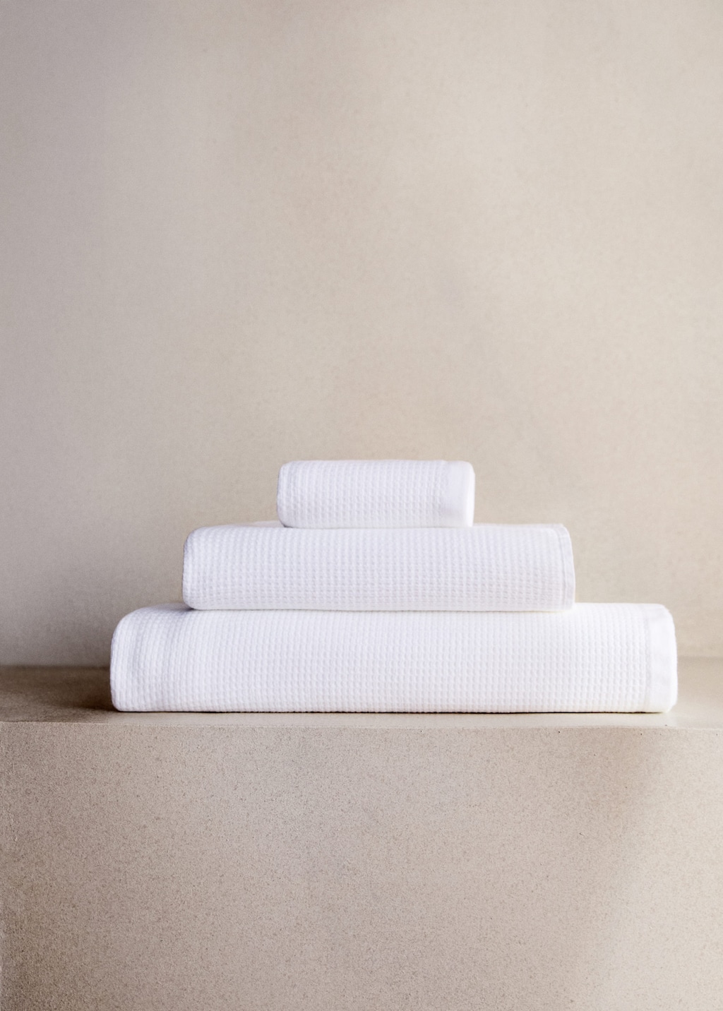 Mango Reversible Cotton Washbasin Towel Off White